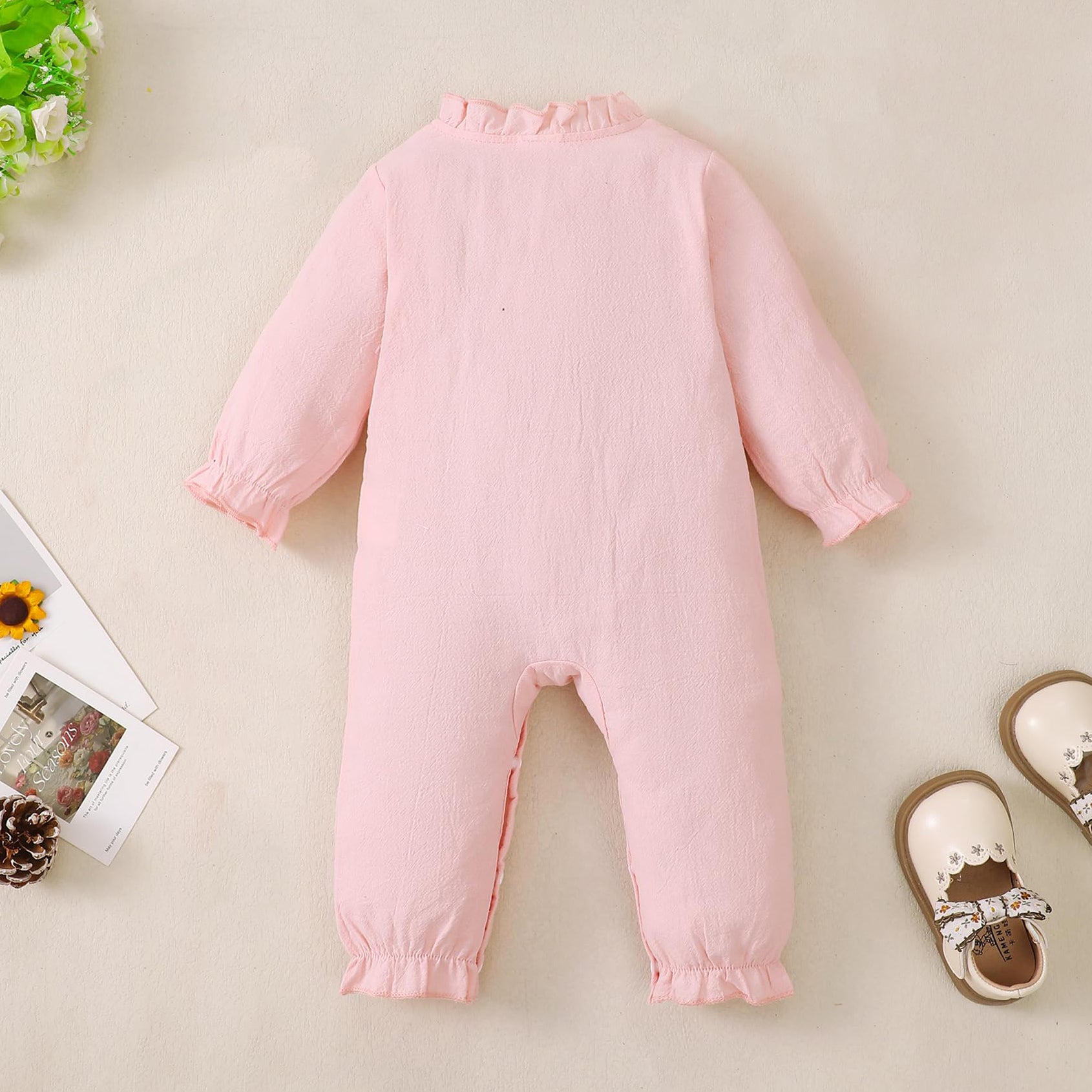 Comfy Solid Color Long Sleeve Lace Baby Jumpsuit