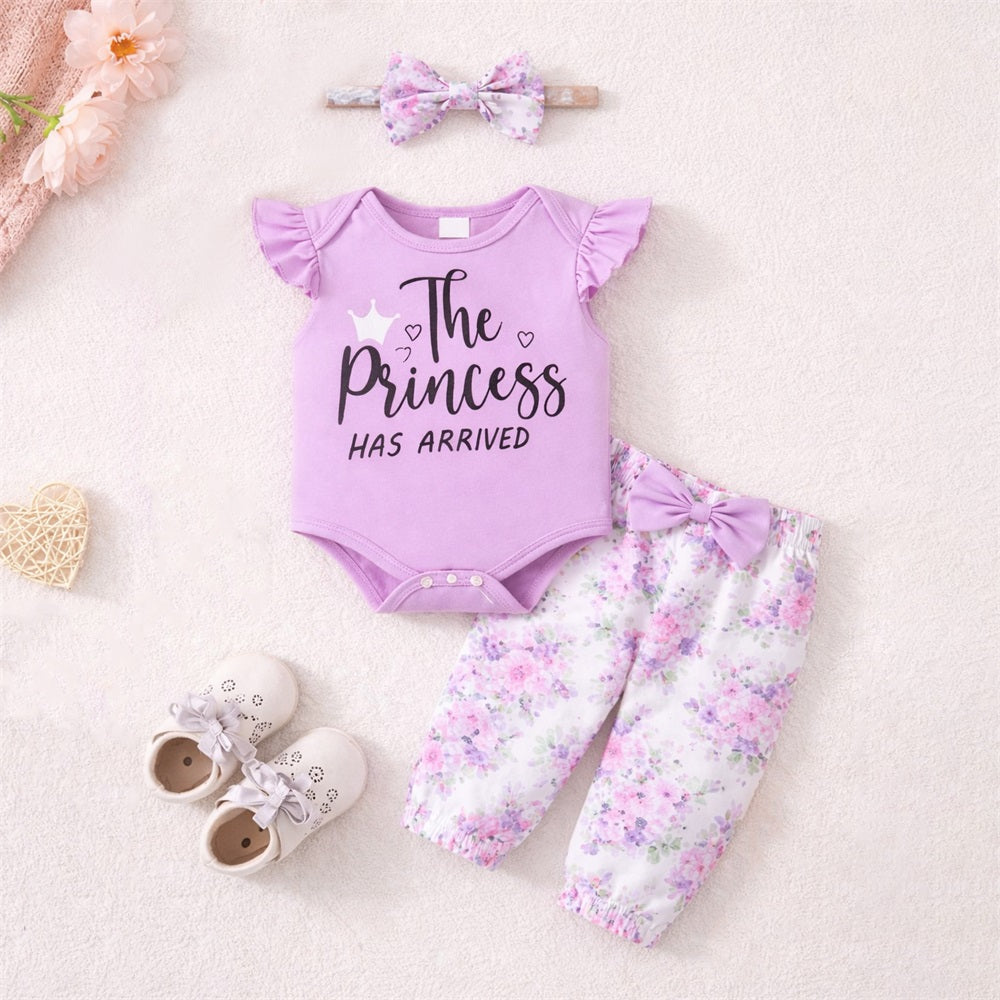 3PCS The Princess Has Arrived Letter Floral Printed Fly Sleeve Baby Set