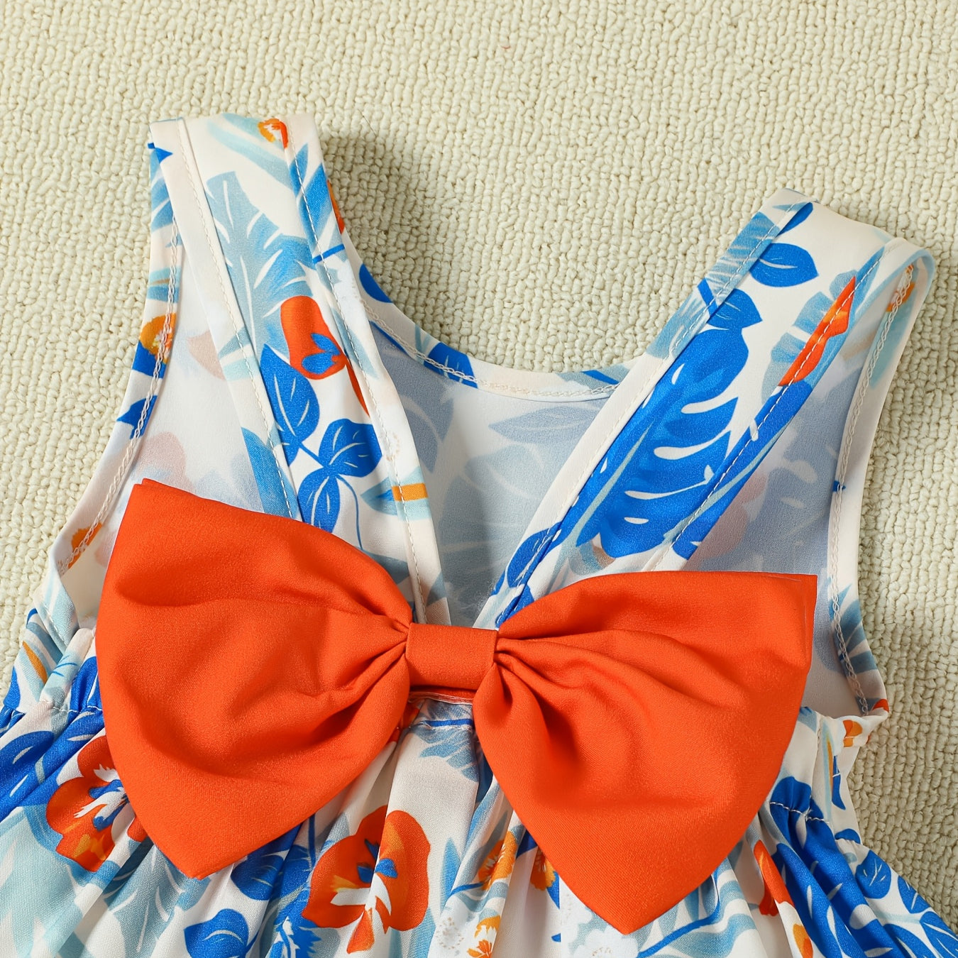 2PCS Cheerful Floral Printed Sleeveless Baby Set