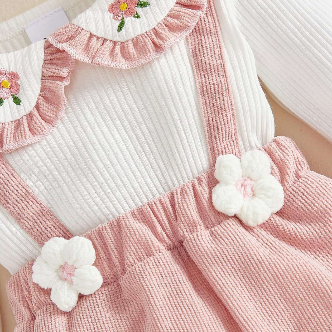 2PCS Lovely Floral Appliqué Long Sleeve Baby Jumpsuit