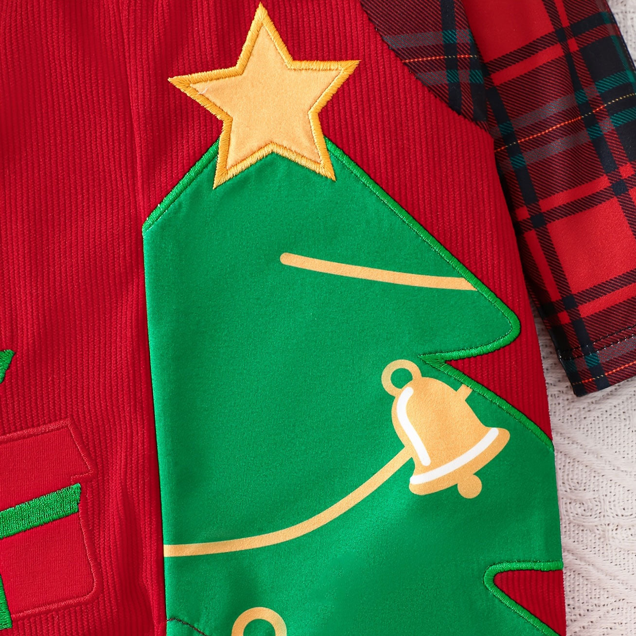 Christmas Trees Plaid Printed Long Sleeve Baby Jumpsuit