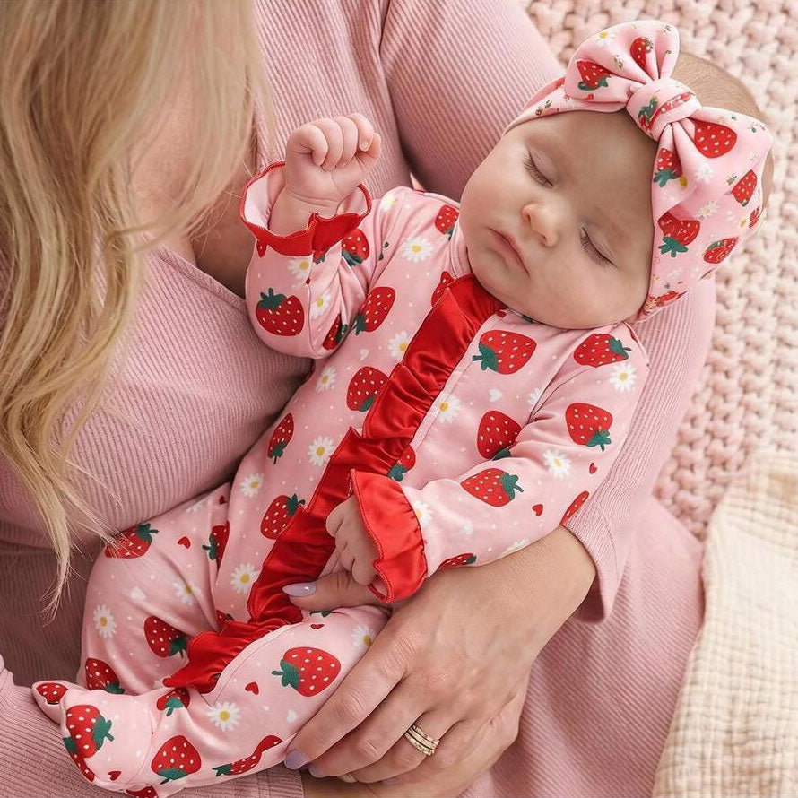 2PCS Bubbly Strawberry Print Long Sleeve Zipper Baby Jumpsuit