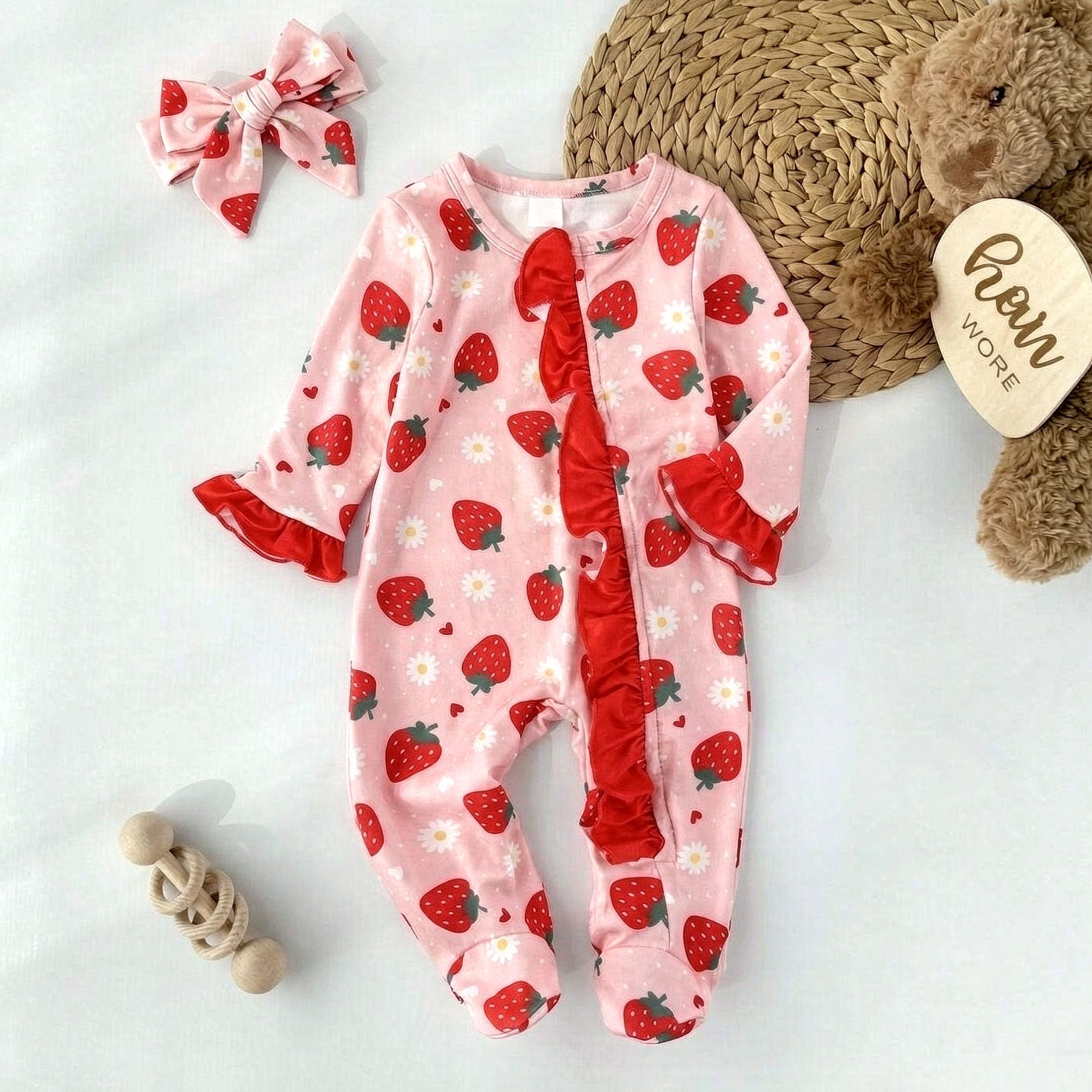 2PCS Bubbly Strawberry Print Long Sleeve Zipper Baby Jumpsuit