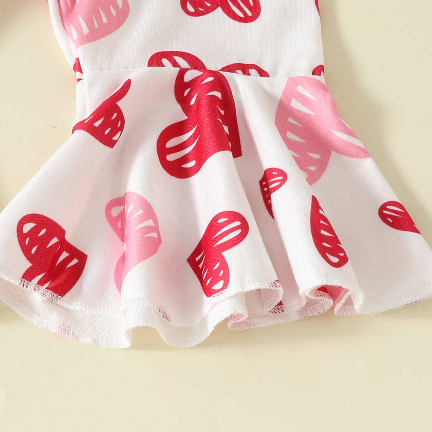 3PCS Embroidered Letter & Heart Print Long Sleeve Baby Set