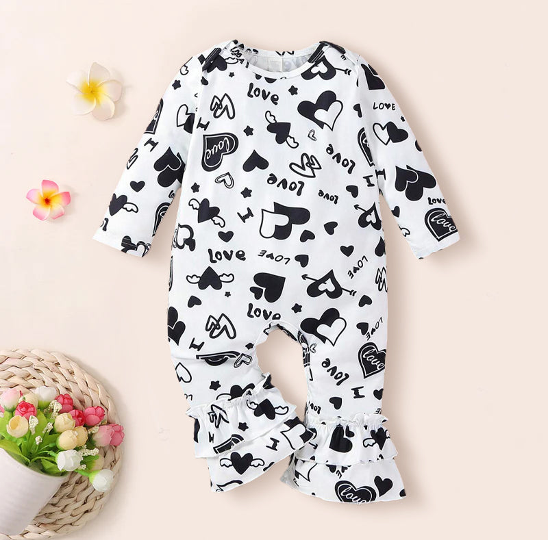 Stylish Heart And Letter Printed Long Sleeve Baby Jumpsuit