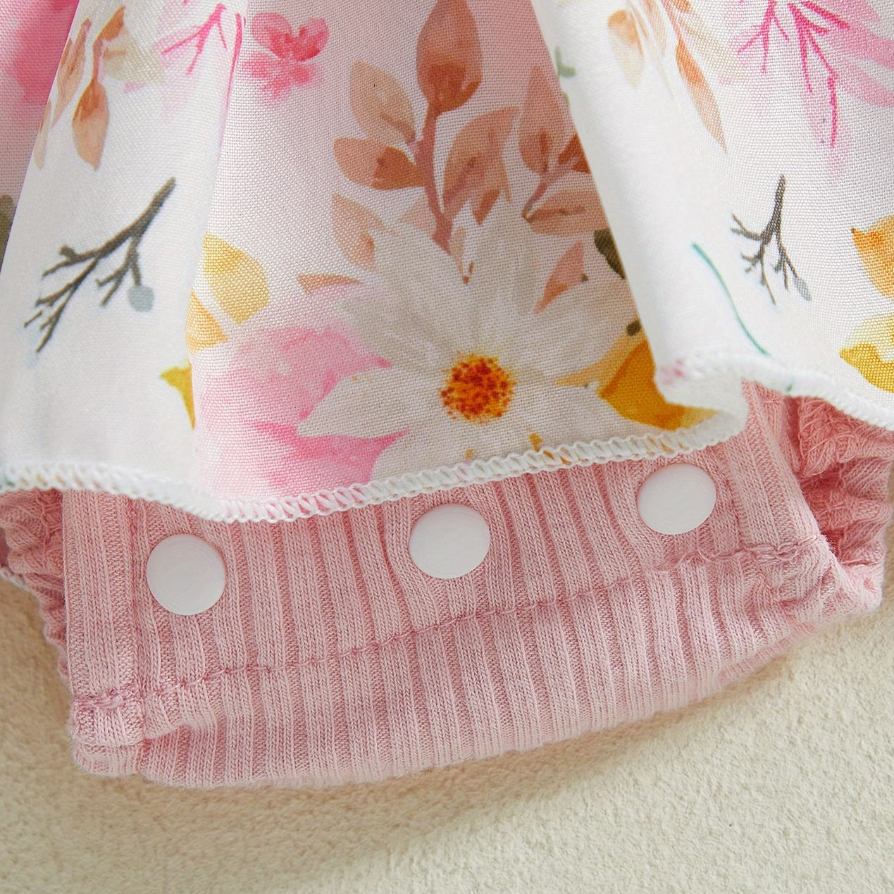 2PCS Gorgeous Floral Print Short Sleeve Baby Romper