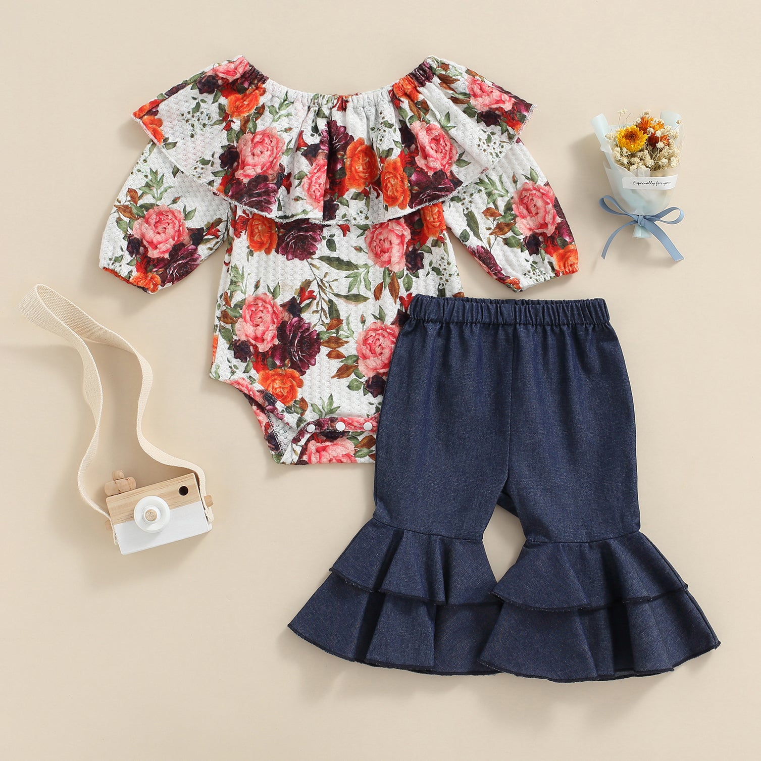 2PCS Adorable Floral Print Long Sleeve Baby Set