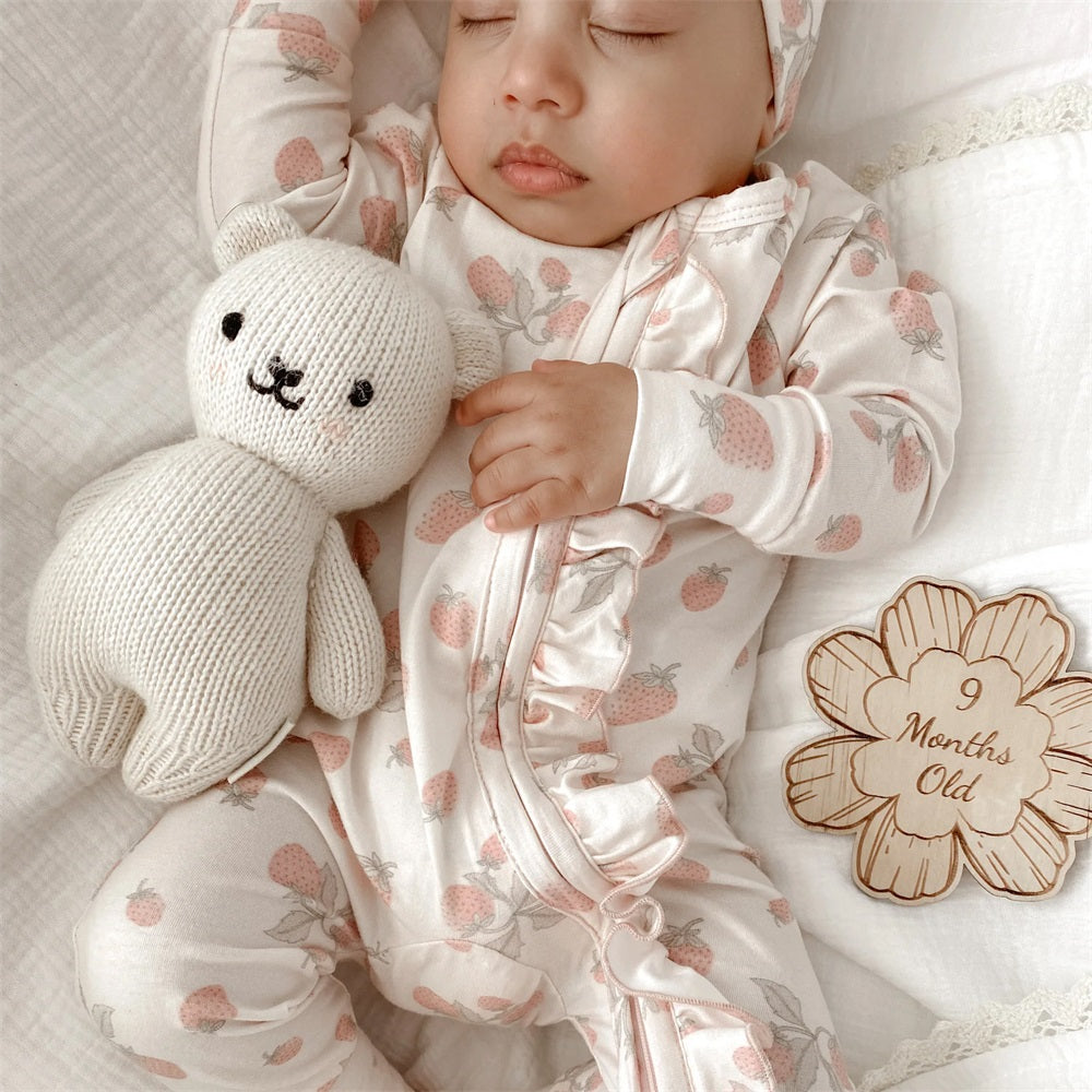 2PCS Soft Strawberry Print Ruffle Long Sleeve Baby Jumpsuit
