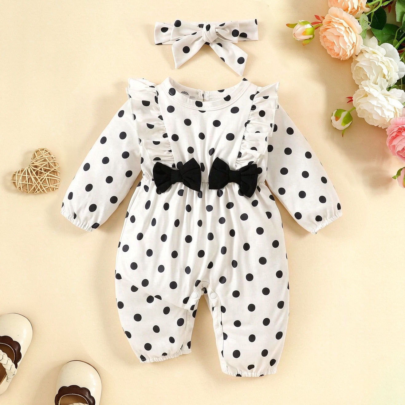 2PCS Quirky Polka Dots Printed Long Sleeve Baby Jumpsuit