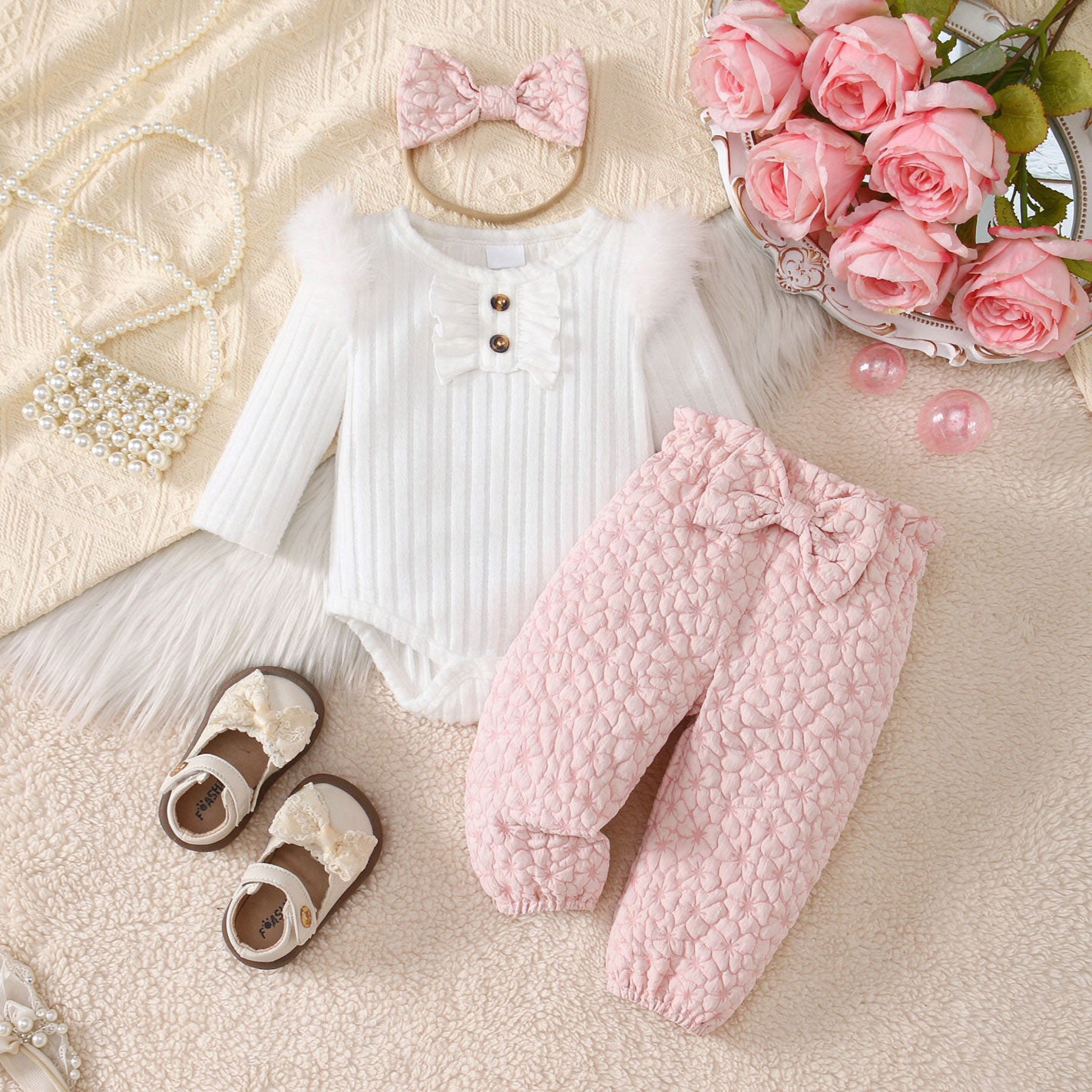 3PCS Pretty Floral Embossed Fluffy Shoulder Long Sleeve Baby Set