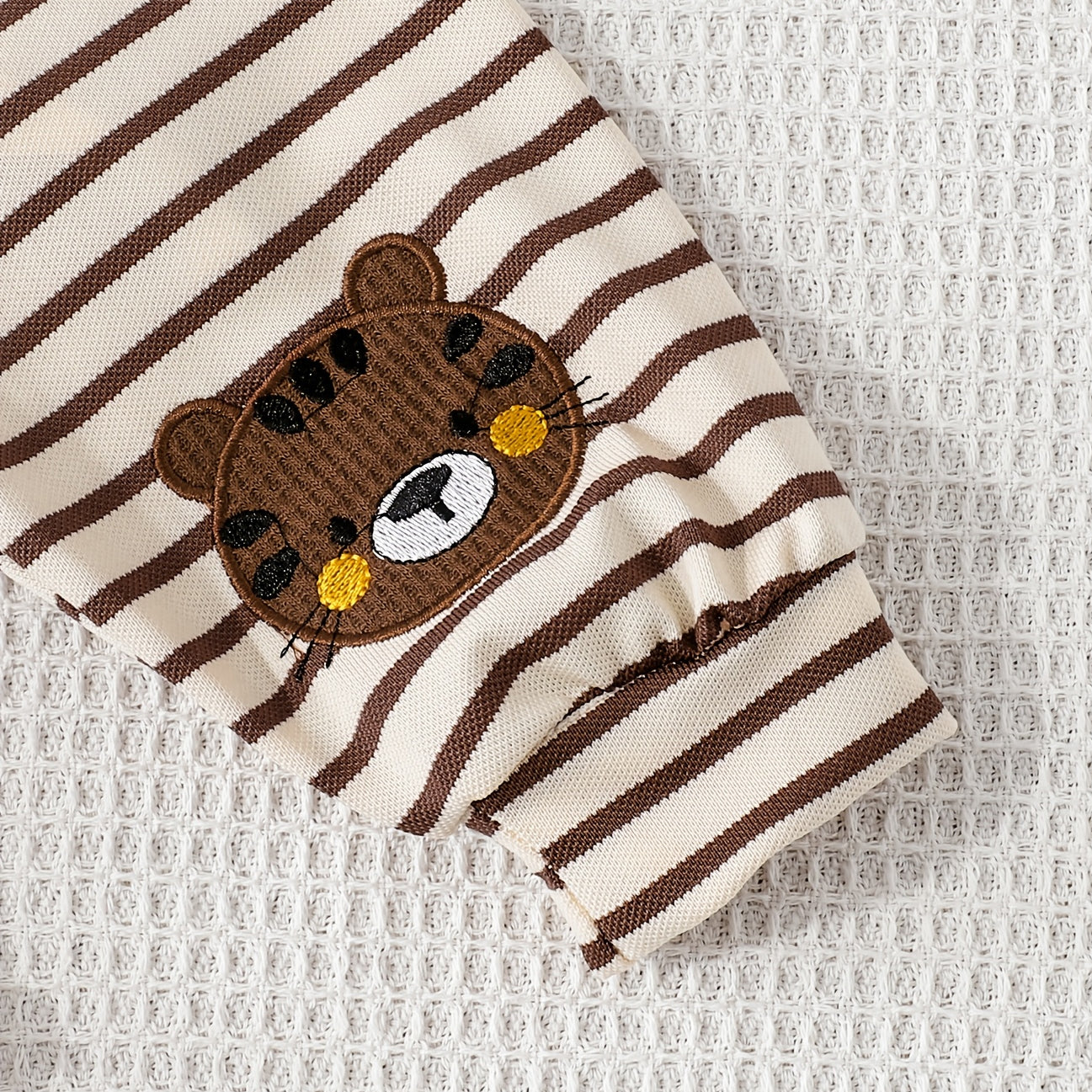 3PCS Cute Tiger Appliqué Stripe Print Short Sleeve Baby Set