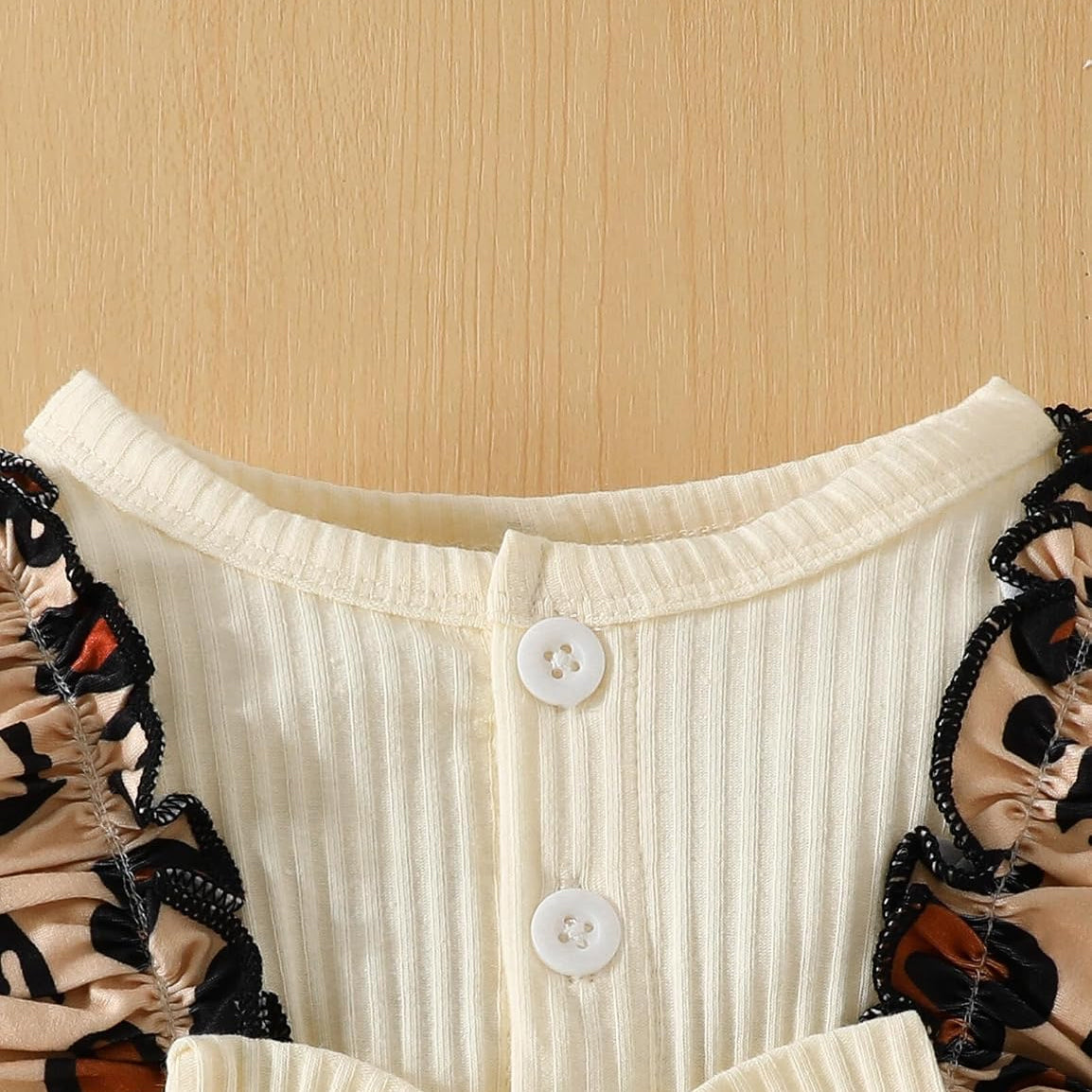 3PCS Adorable Heart Print Long Sleeve Baby Romper