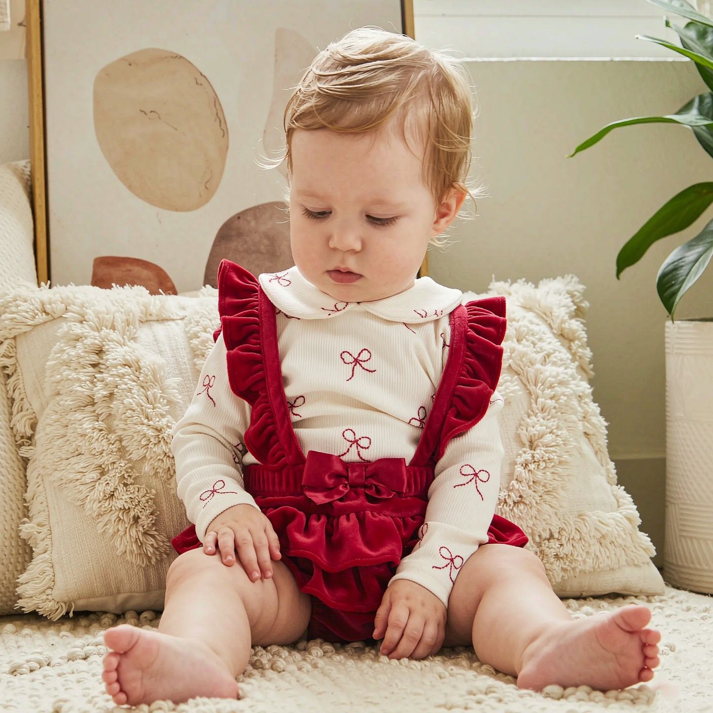 2PCS Sweet Bow Print Red Velvet Long Sleeve Baby Overalls Set