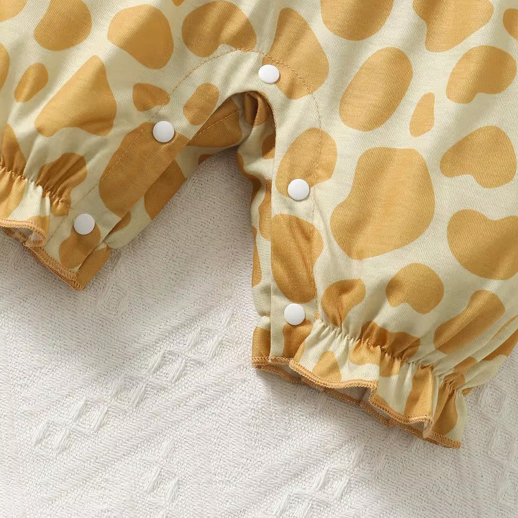 Cute Giraffe Print Flutter Sleeve Baby Jumpsuit
