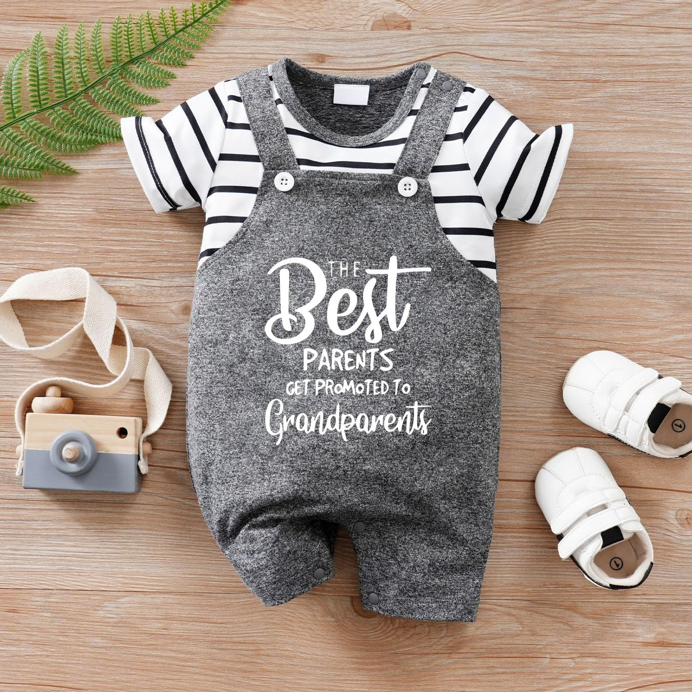 The Best Parents Letter Stripe Printed Fake Two Pieces Short Sleeve Baby Jumpsuit