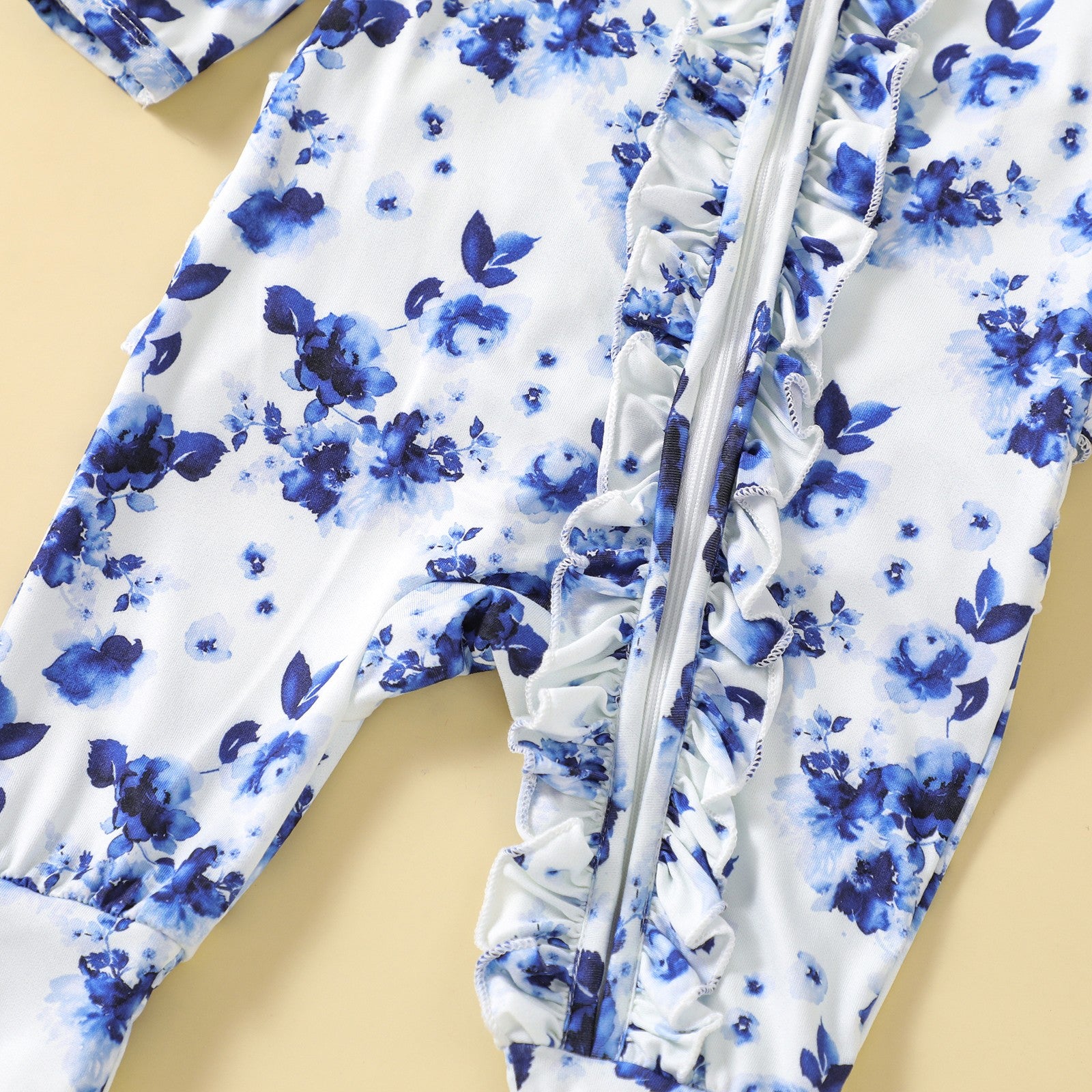 Elegant Floral Printed Long Sleeve Baby Jumpsuit