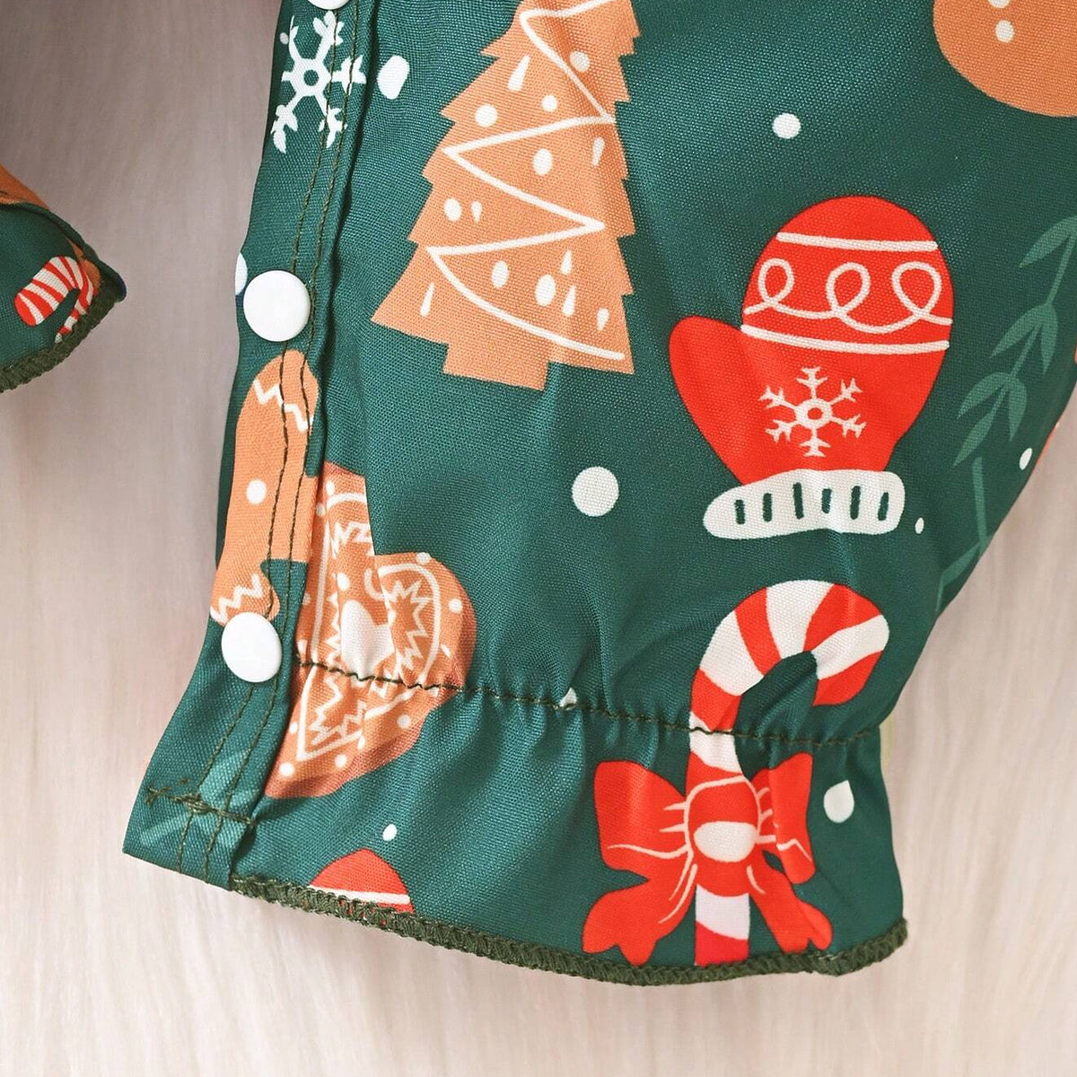 2PCS Sweet Christmas Print Long Sleeve Baby Girl Jumpsuit