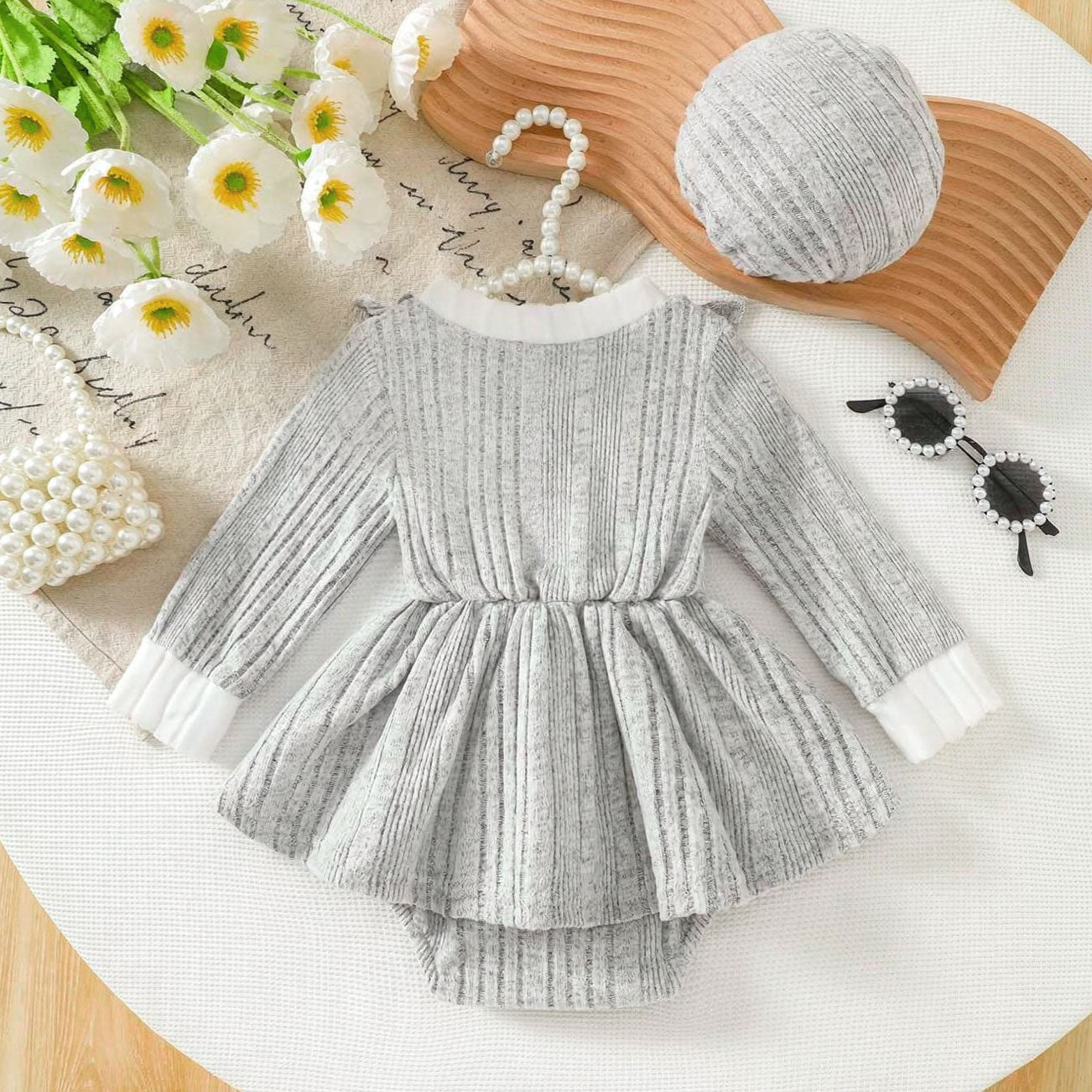 2PCS Timeless Solid Color Long Sleeve Baby Girl Romper
