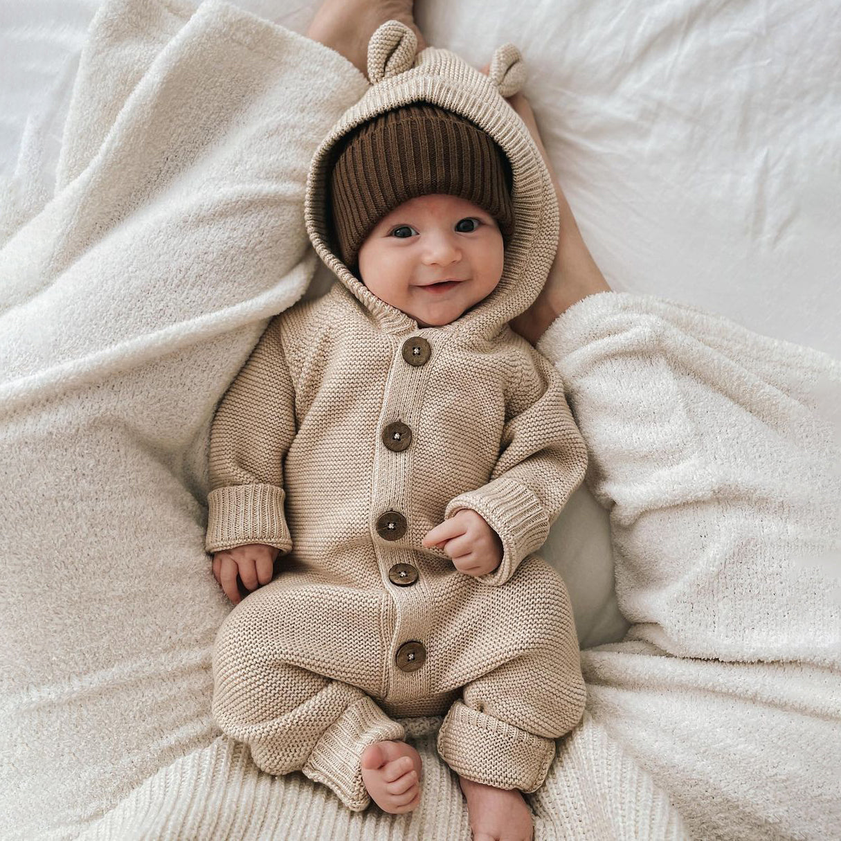 Adorable Solid Color Knitted Long Sleeve Hooded Baby Jumpsuit