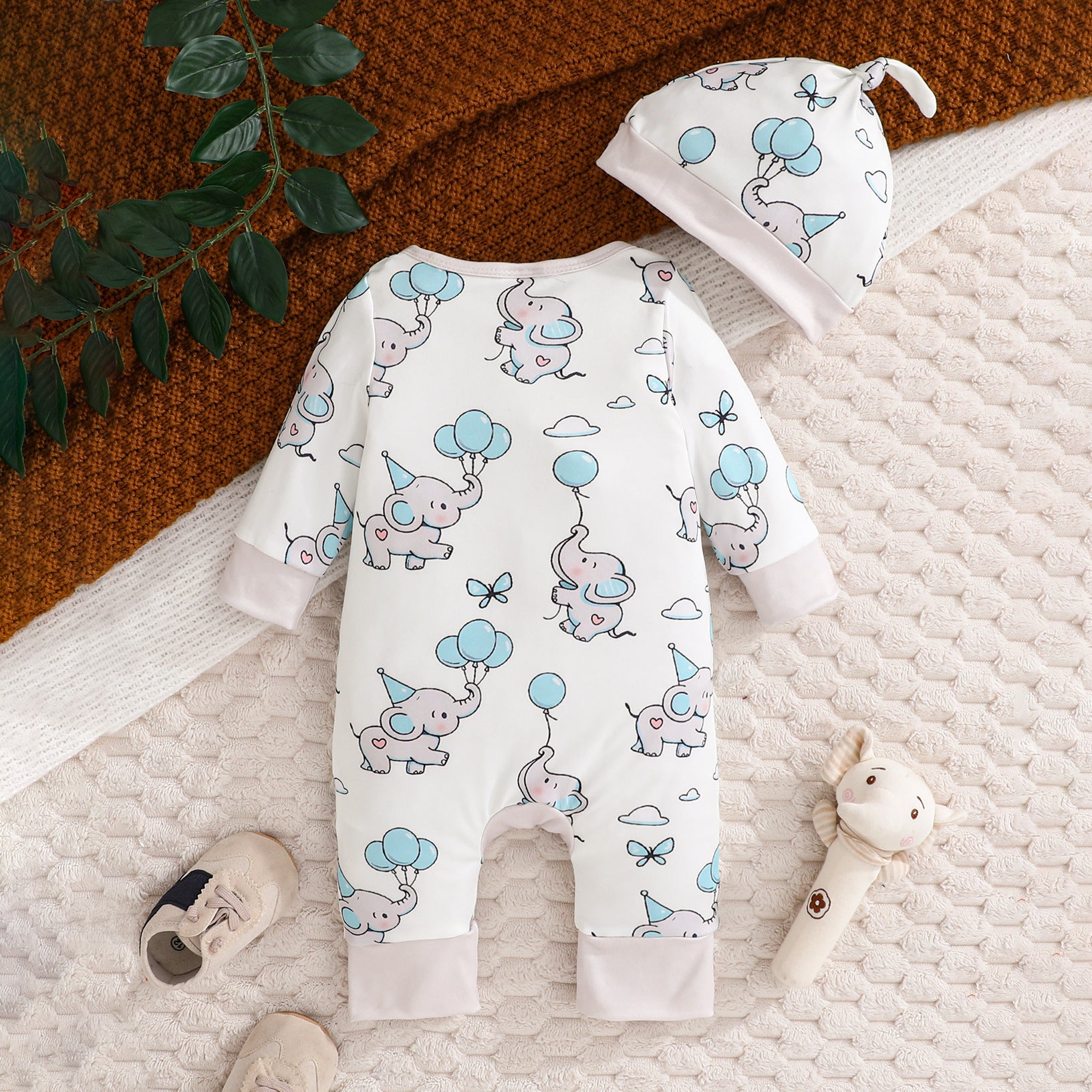 2PCS Cozy Elephant Printed Long Sleeve Baby Jumpsuit