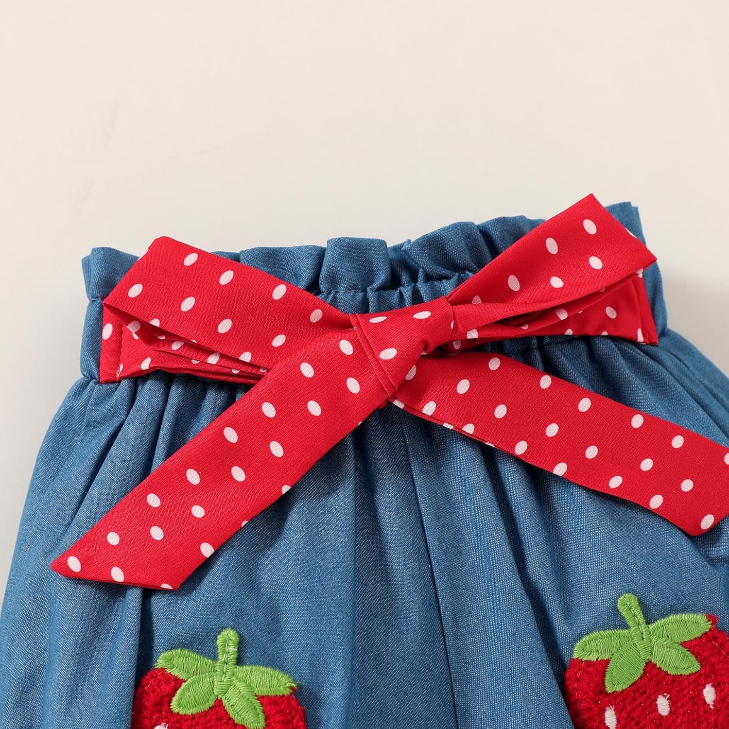 3PCS Sweet Strawberry Printed Appliqué Flutter Sleeve Baby Set