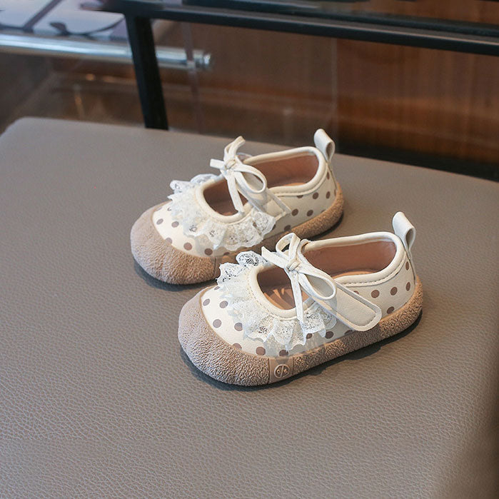 Sweet Lace Bow Polka Dot Hook And Loop Baby Shoes