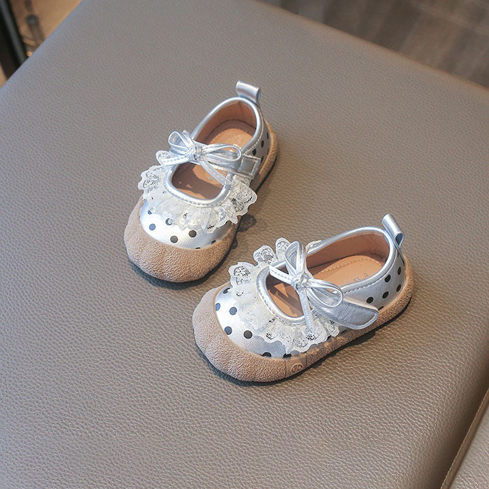 Sweet Lace Bow Polka Dot Hook And Loop Baby Shoes