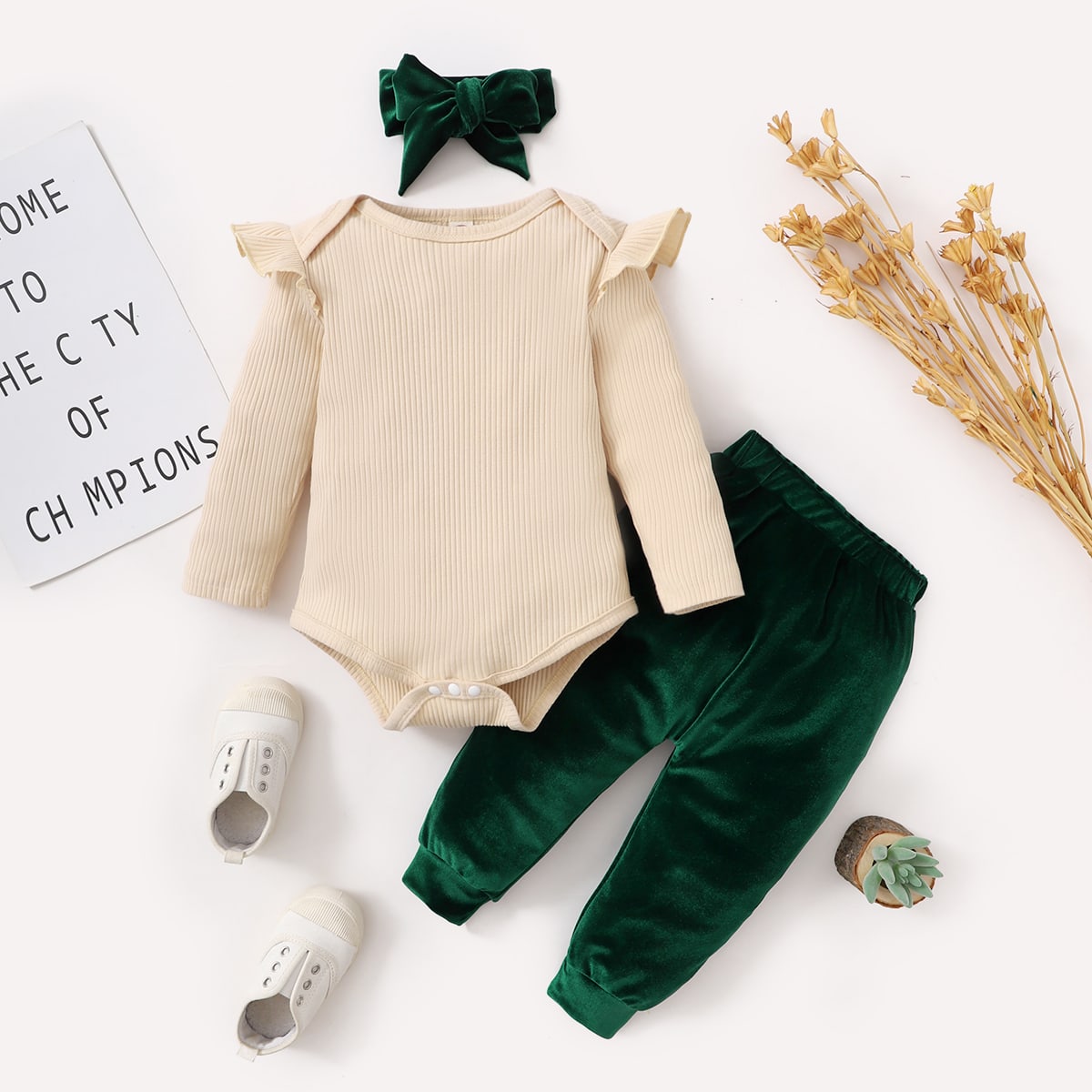 3PCS Solid Color Long Sleeve Velvet Baby Set