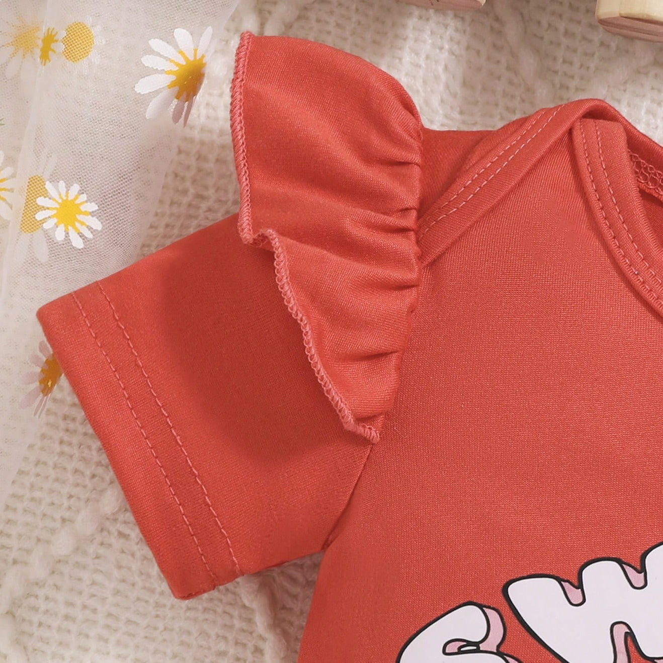3PCS Sweet Strawberry Letter Printed Baby Set