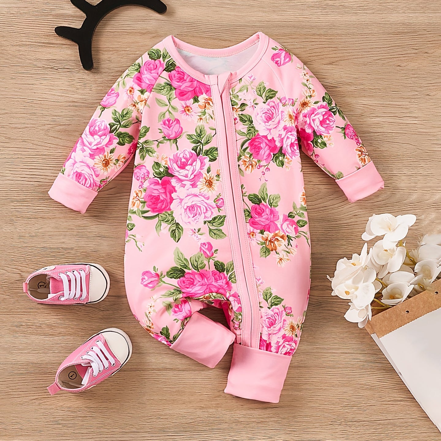 Charming Floral Printed Long Sleeve Zipper Baby Jumpsuit