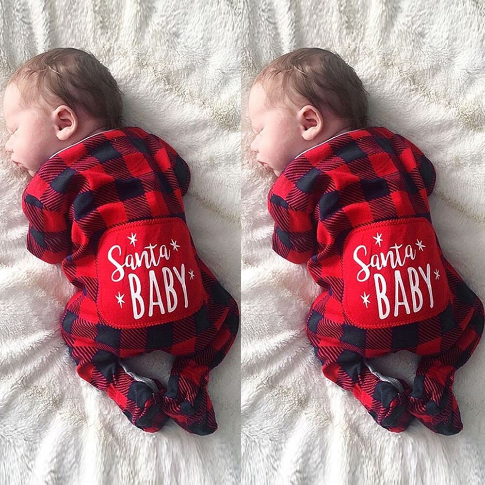 Lindo mono de bebé con estampado de cuadros de Papá Noel