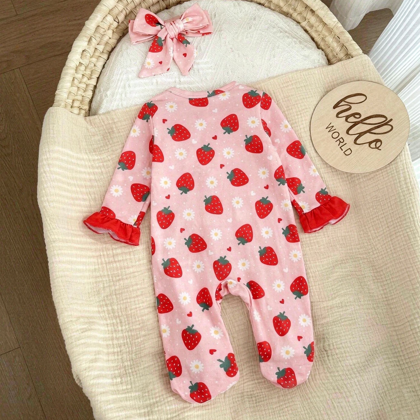 2PCS Bubbly Strawberry Print Long Sleeve Zipper Baby Jumpsuit