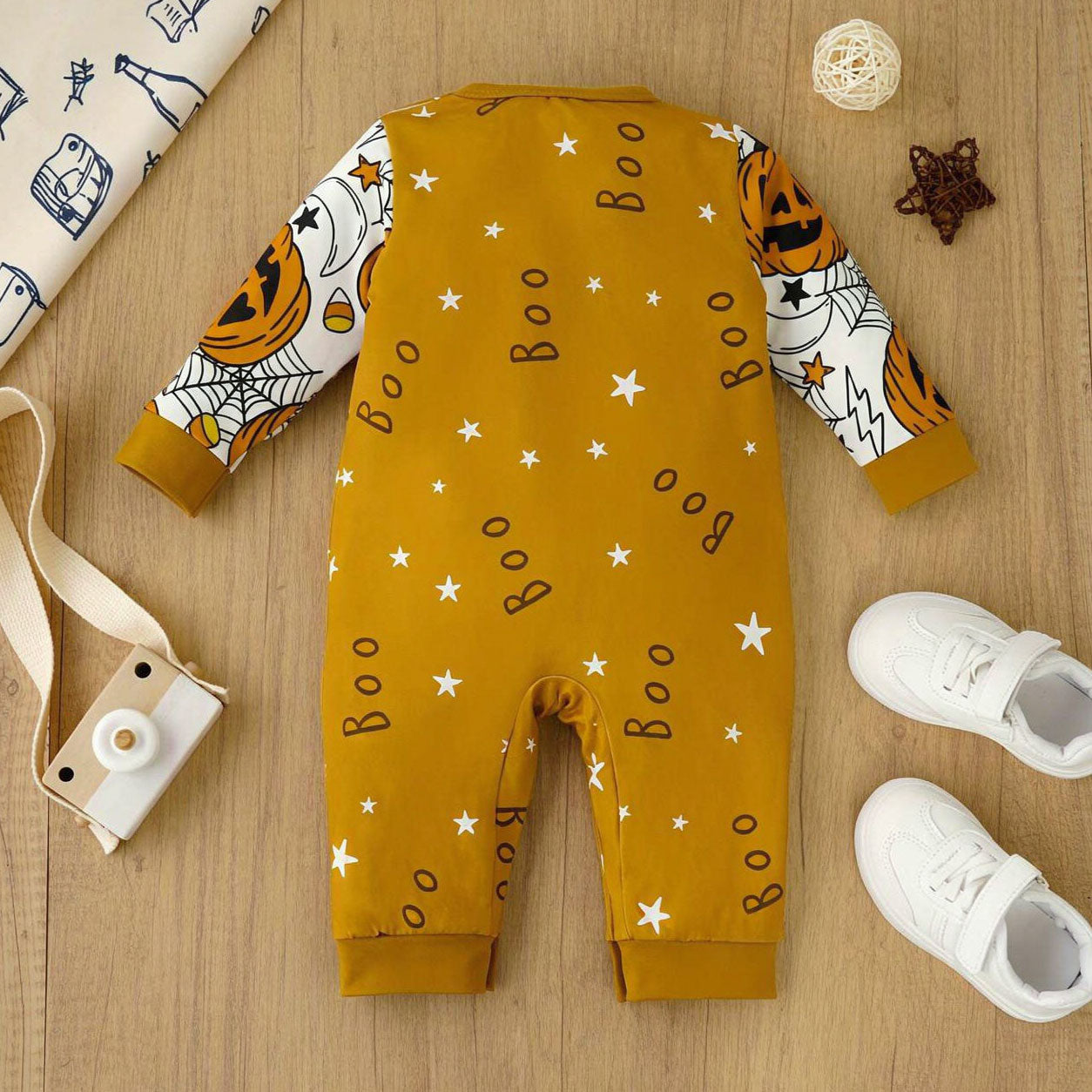 Faux Layer Pumpkin and Ghost Print Long Sleeve Baby Jumpsuit
