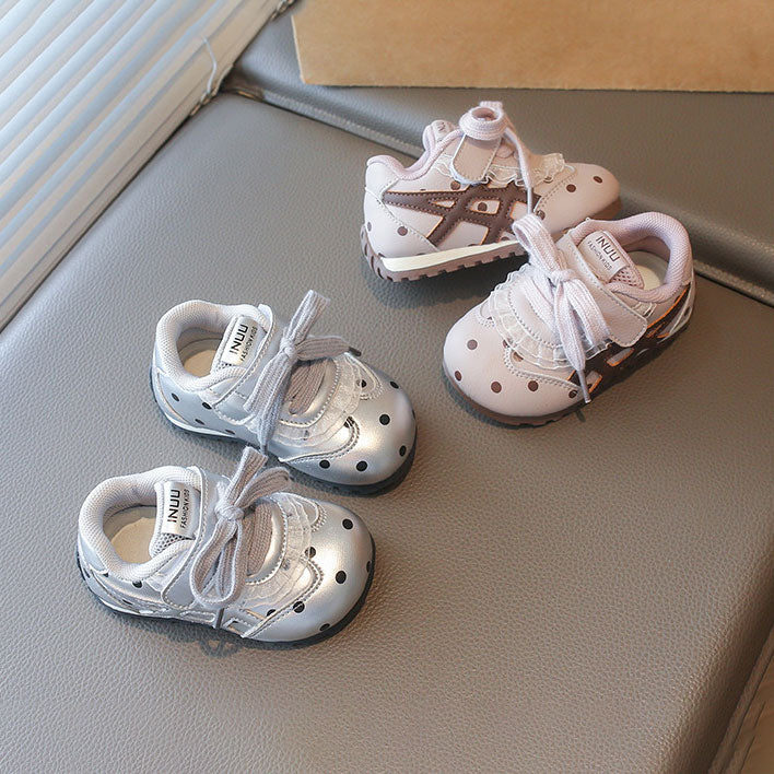 Cute Lace Polka Dot Hook And Loop Baby Shoes