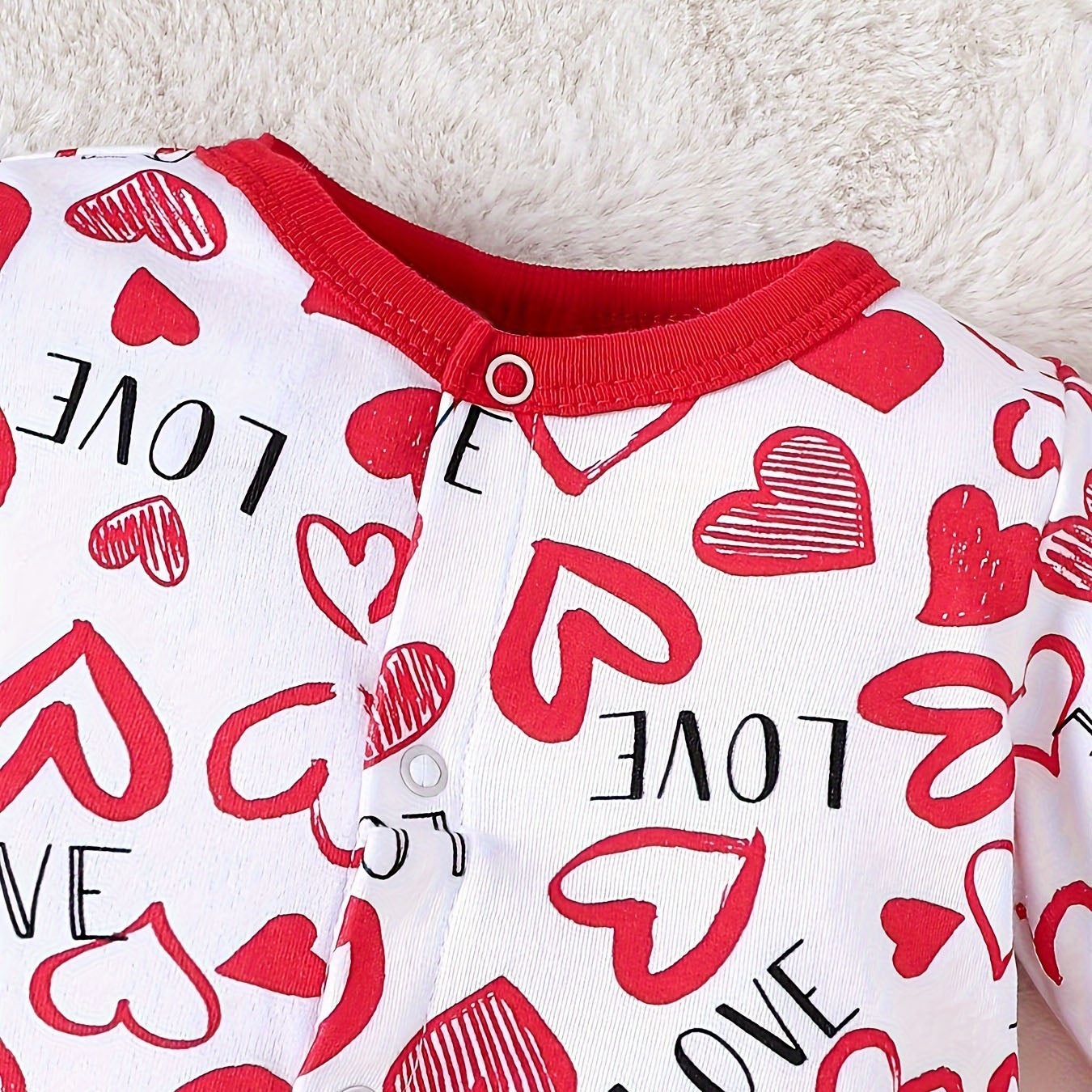 Adorable Love Letter Heart Printed Long Sleeve Baby Jumpsuit