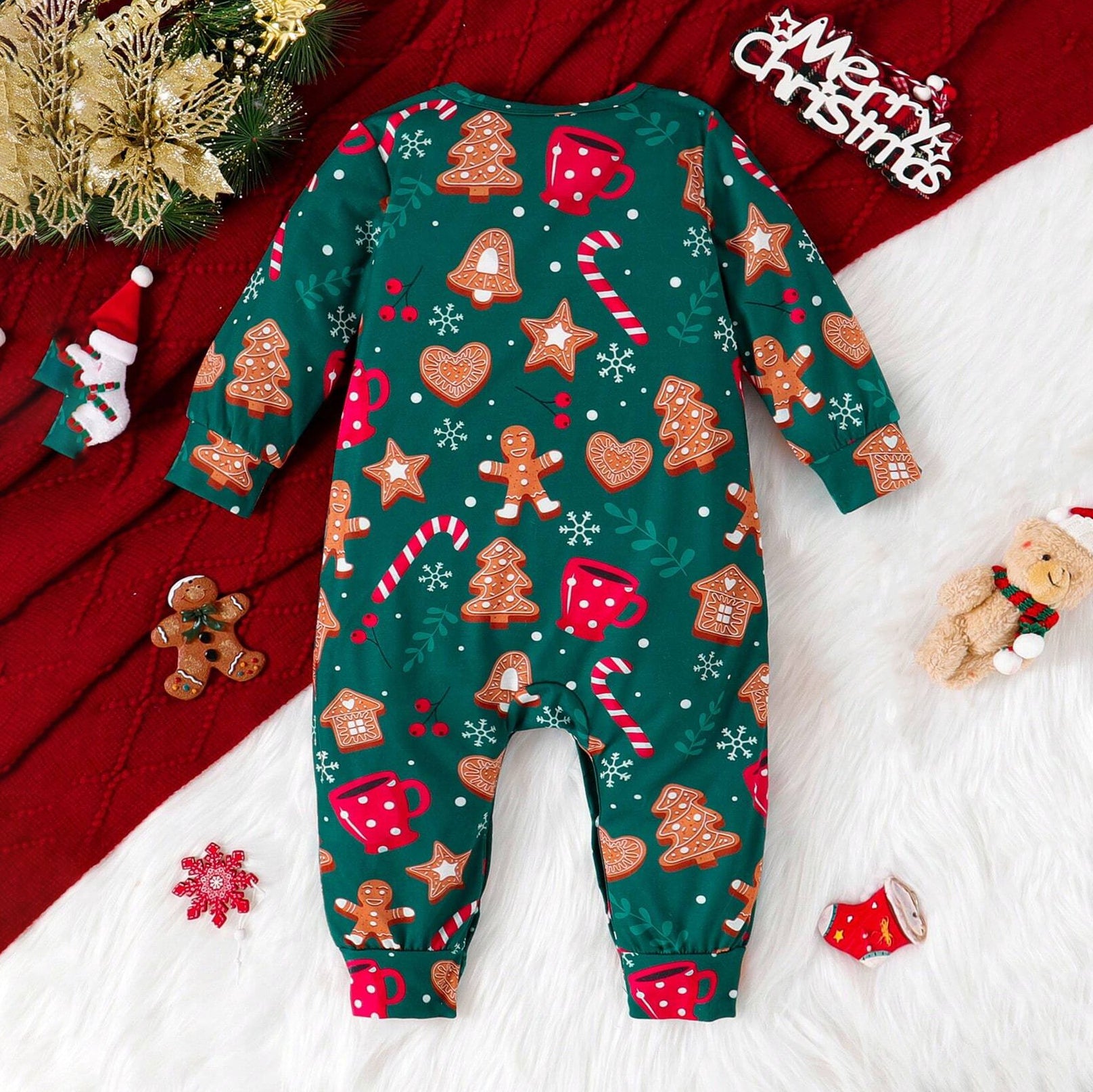 Lovely Christmas Gingerbread Printed Baby Jumpsuit