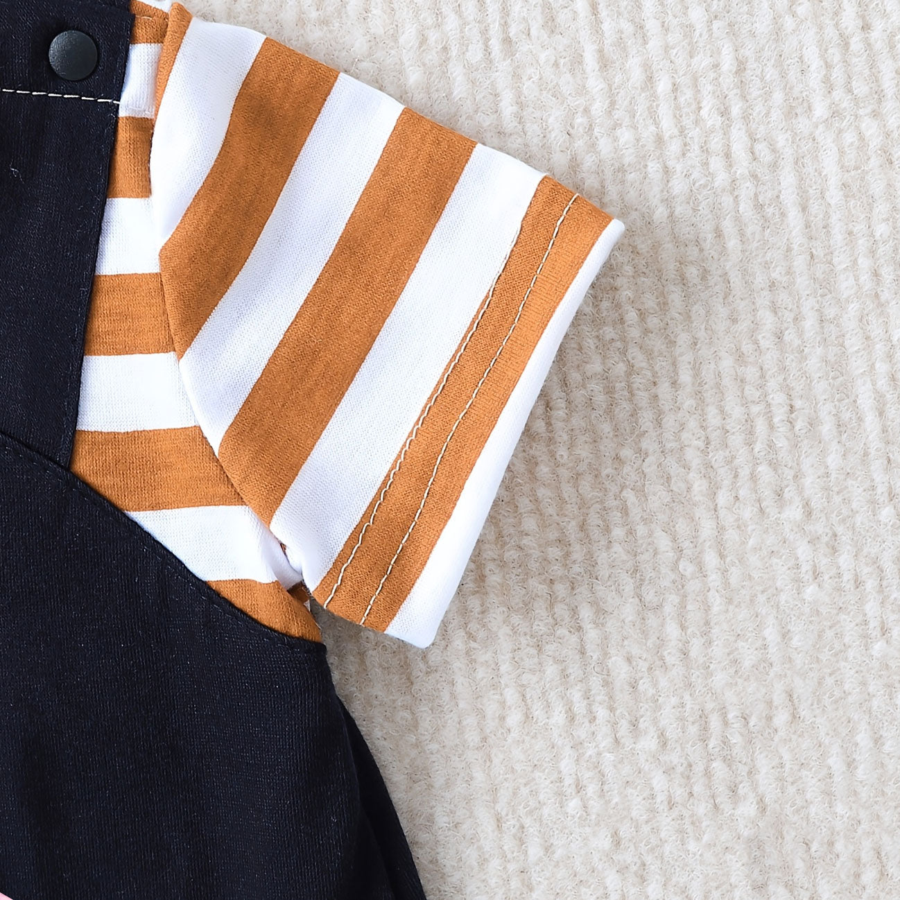 Casual Giraffe Embroidered Striped Print Short Sleeve Baby Jumpsuit