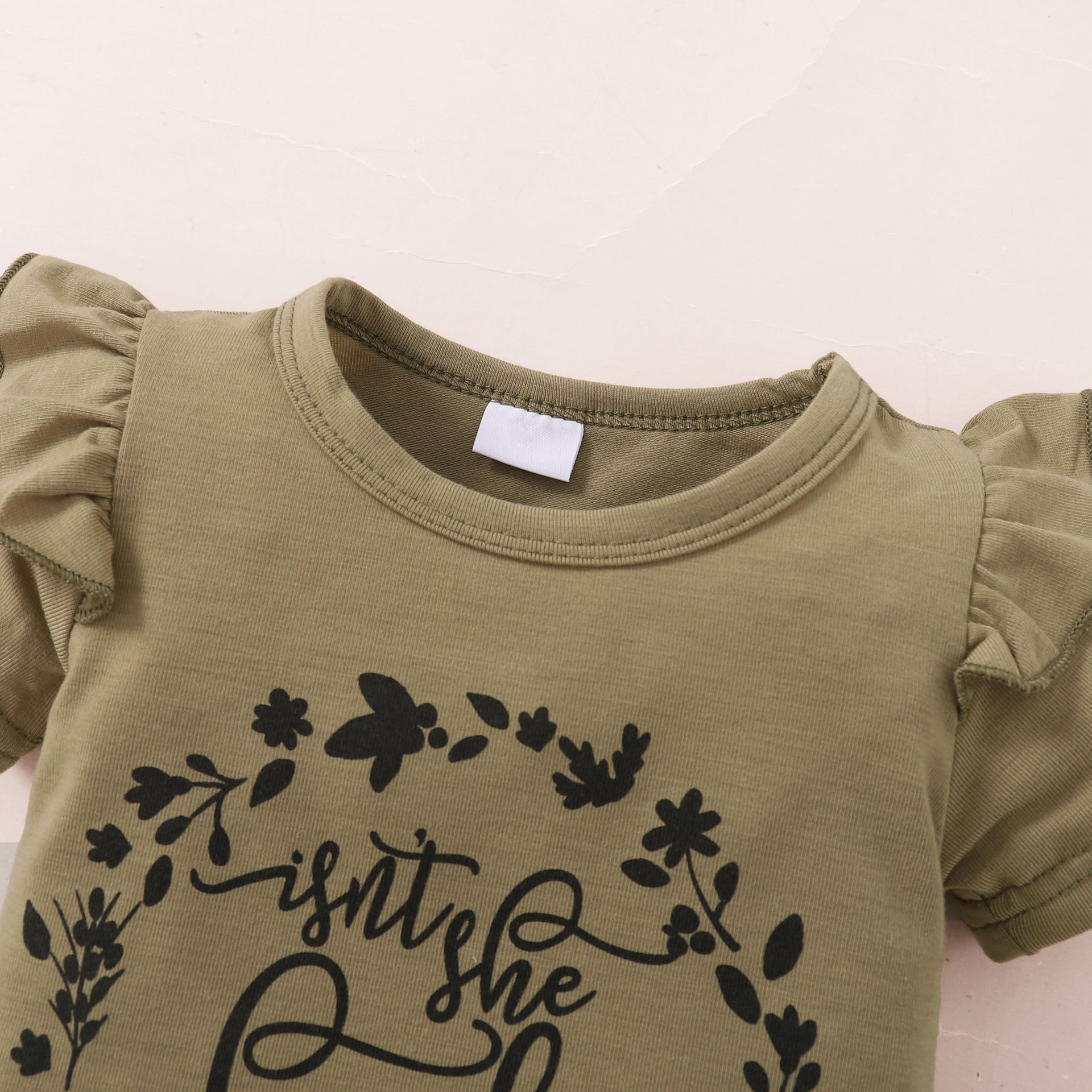 3PCS Isn't She Lovely Letter Camouflage Printed Baby Set