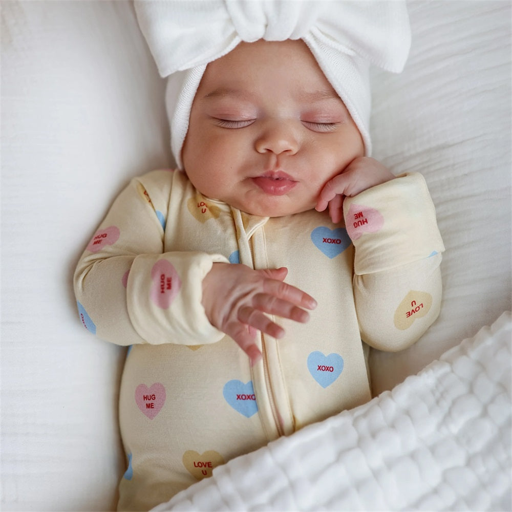 Comfy Heart Print Long Sleeve Zipper Baby Jumpsuit