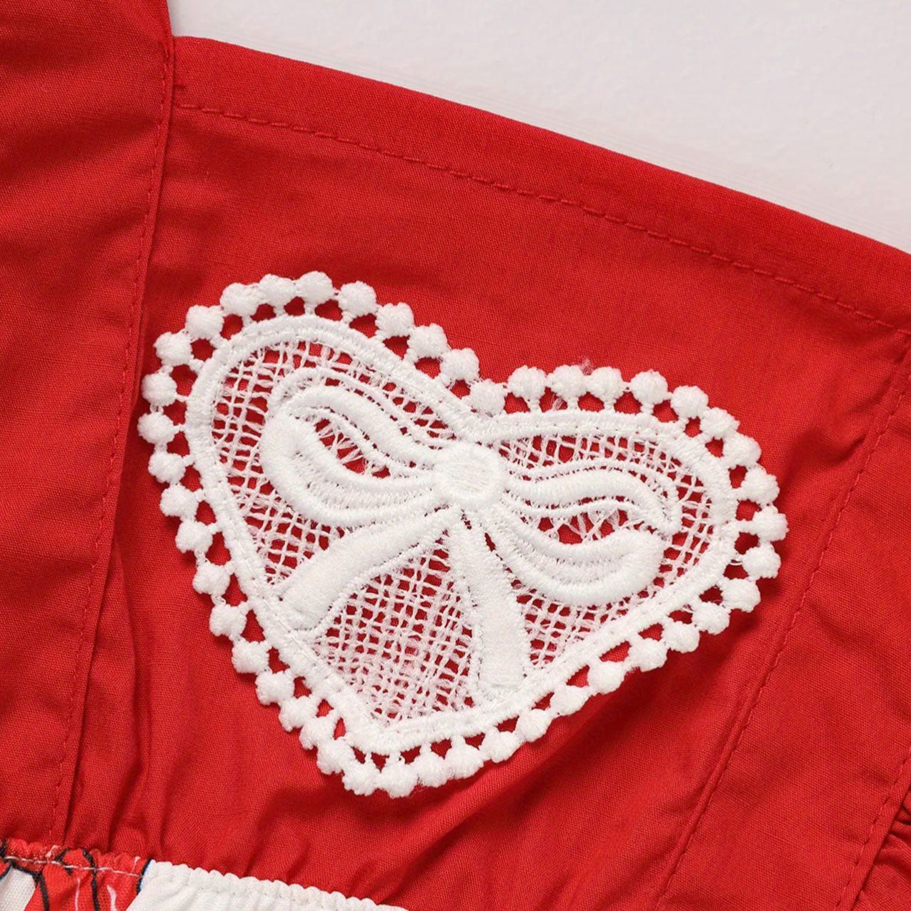 2PCS Lovely Bow and Heart Printed Flutter Sleeve Baby Romper