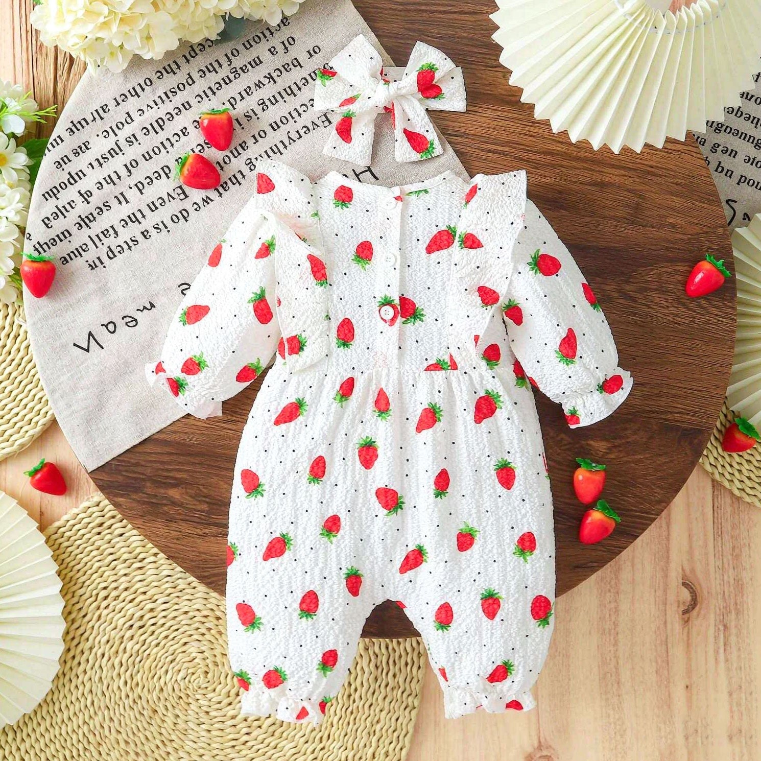 2PCS Bubbly Strawberry Print Long Sleeve Baby Jumpsuit