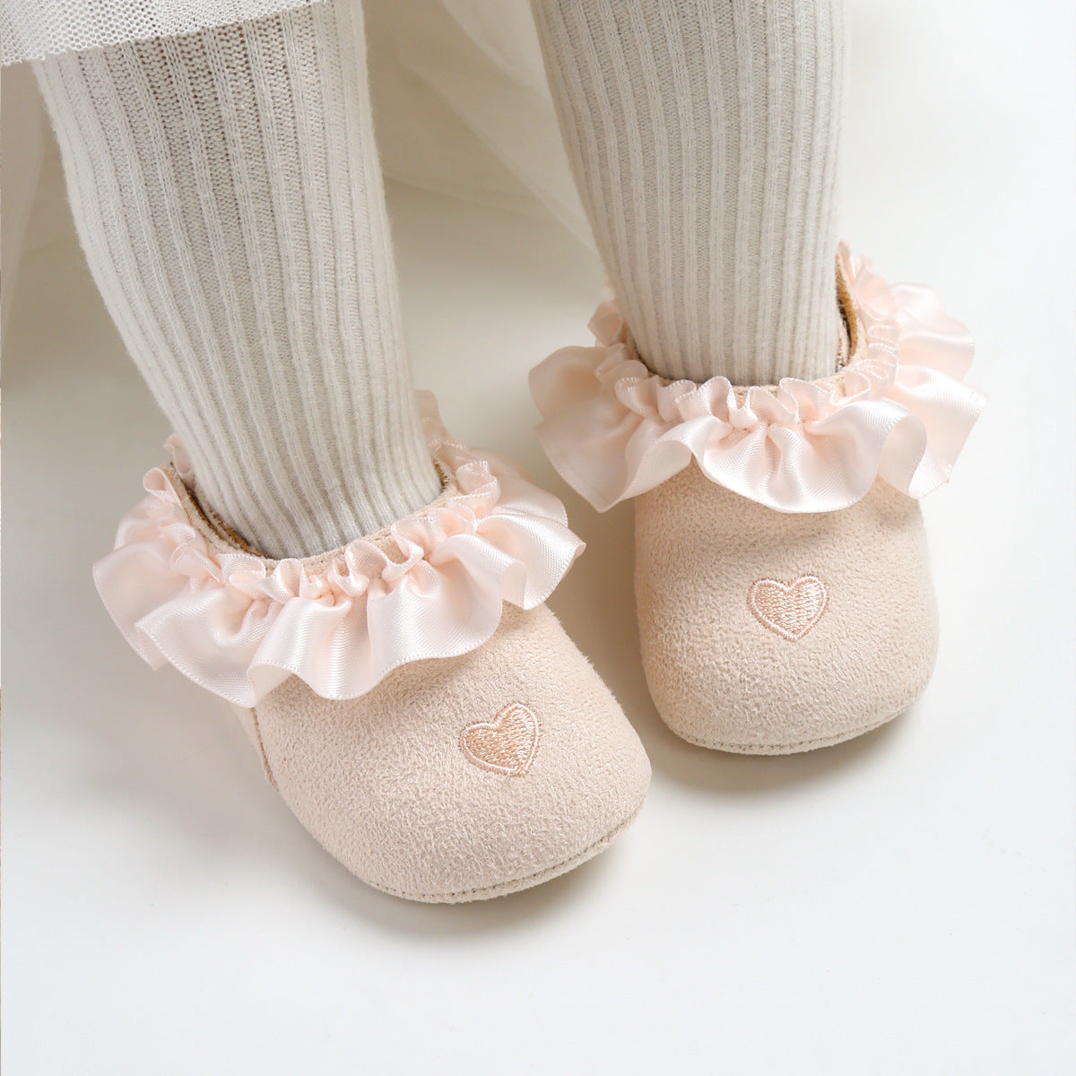 Heart Embroidery Anti Slip Soft Girls Baby Shoes
