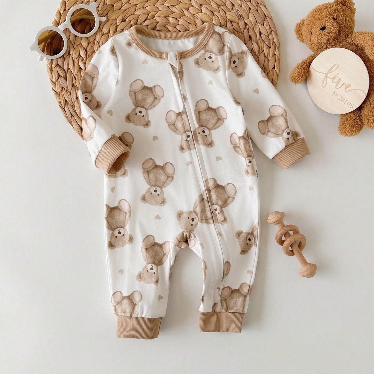 Lovely Teddy Bear Print Long Sleeve Zipper Baby Jumpsuit