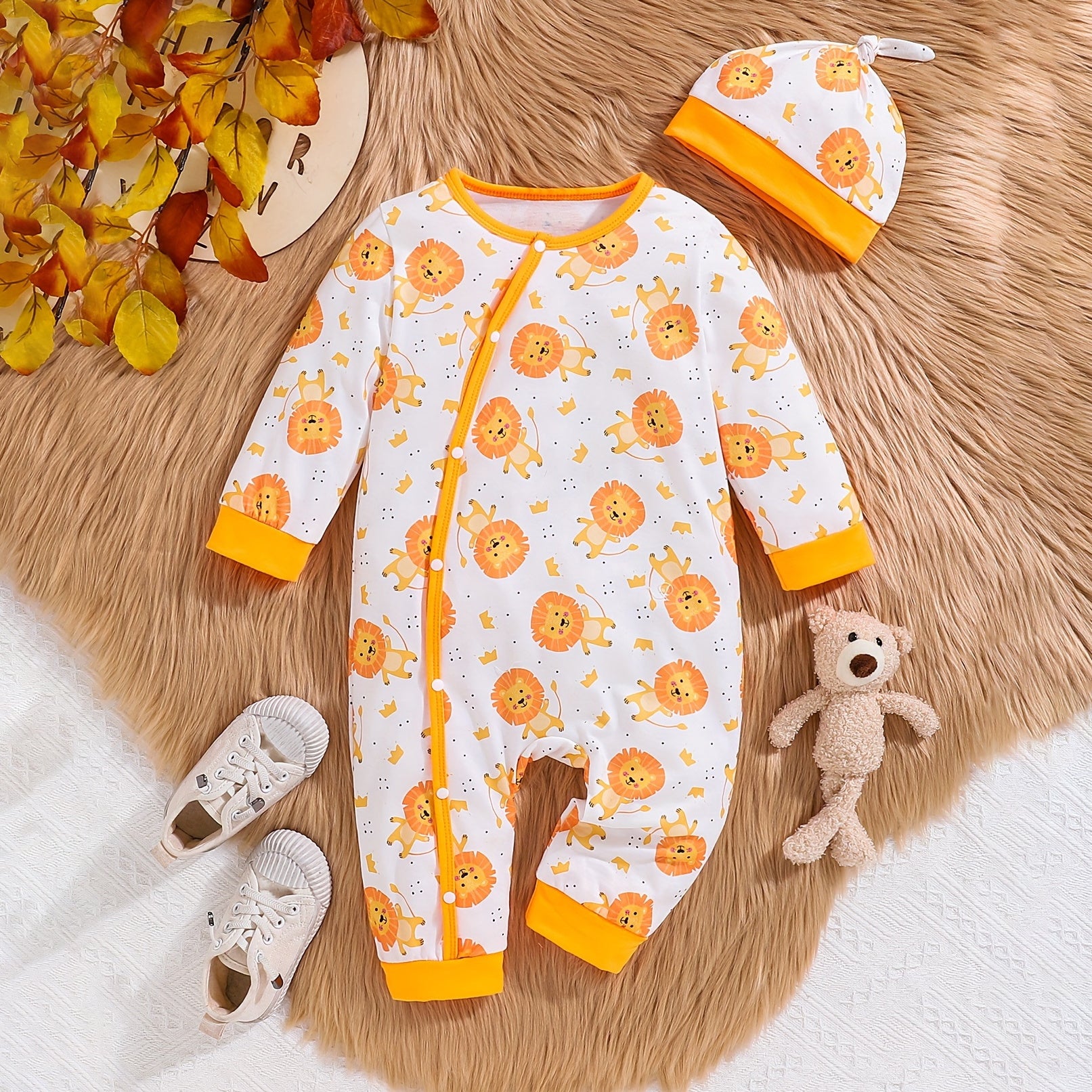 2PCS Cute Allover Lion Printed Long Sleeve Baby Jumpsuit