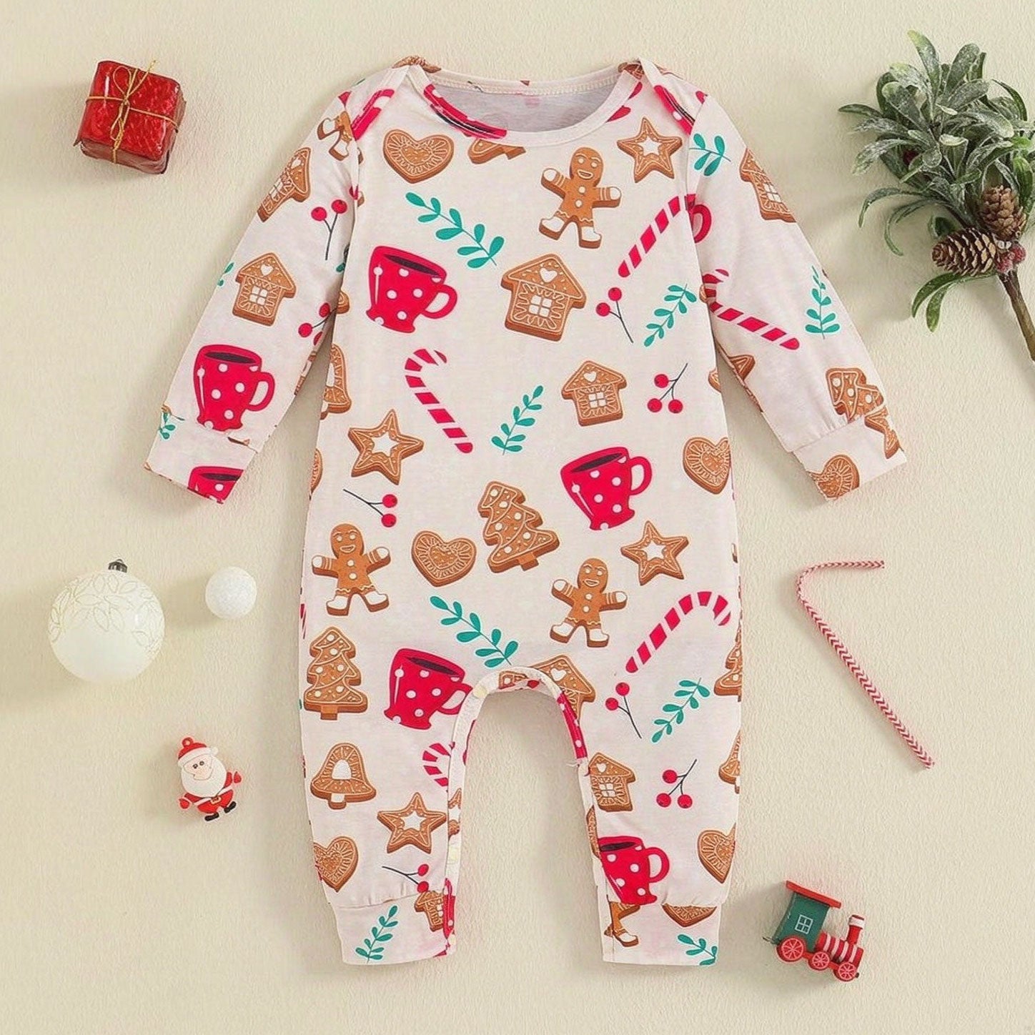 Lovely Gingerbread Christmas Elements Print Long Sleeve Baby Jumpsuit