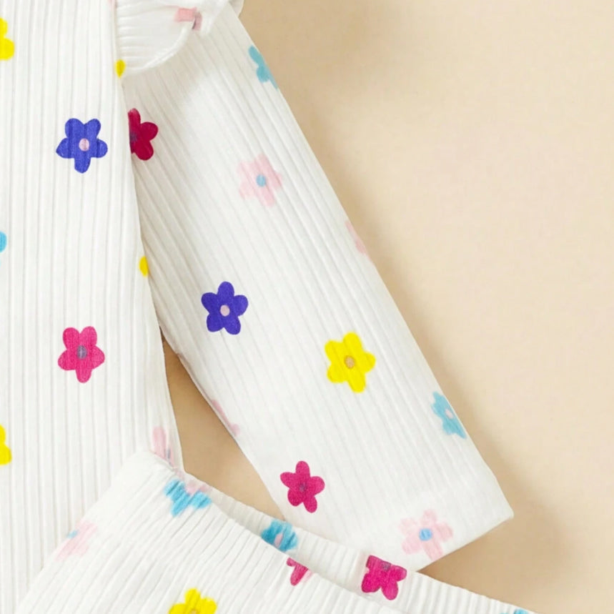 3PCS Cute All-Over Floral Printed Long Sleeve Baby Set
