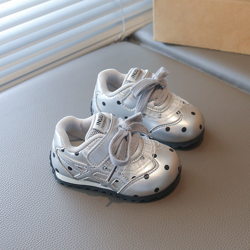 Cute Lace Polka Dot Hook And Loop Baby Shoes
