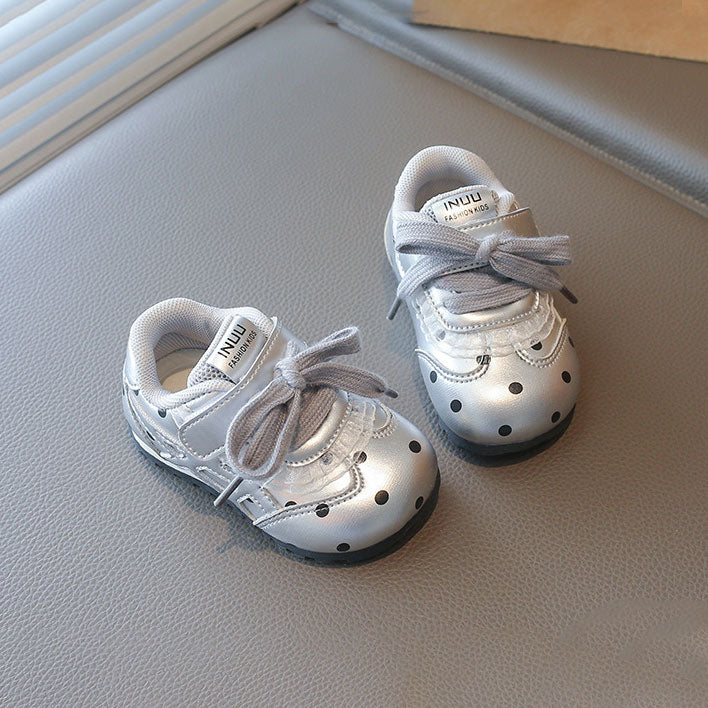 Cute Lace Polka Dot Hook And Loop Baby Shoes
