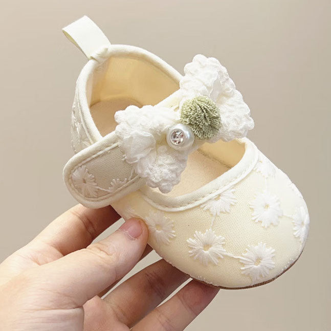 Sweet Bow Floral Lace Decor Soft Sole Baby Shoes