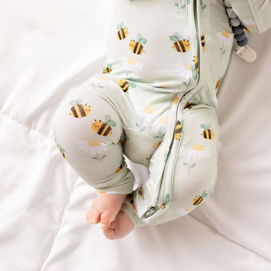 Lovely Bee Floral Printed Zipper Baby Jumpsuit